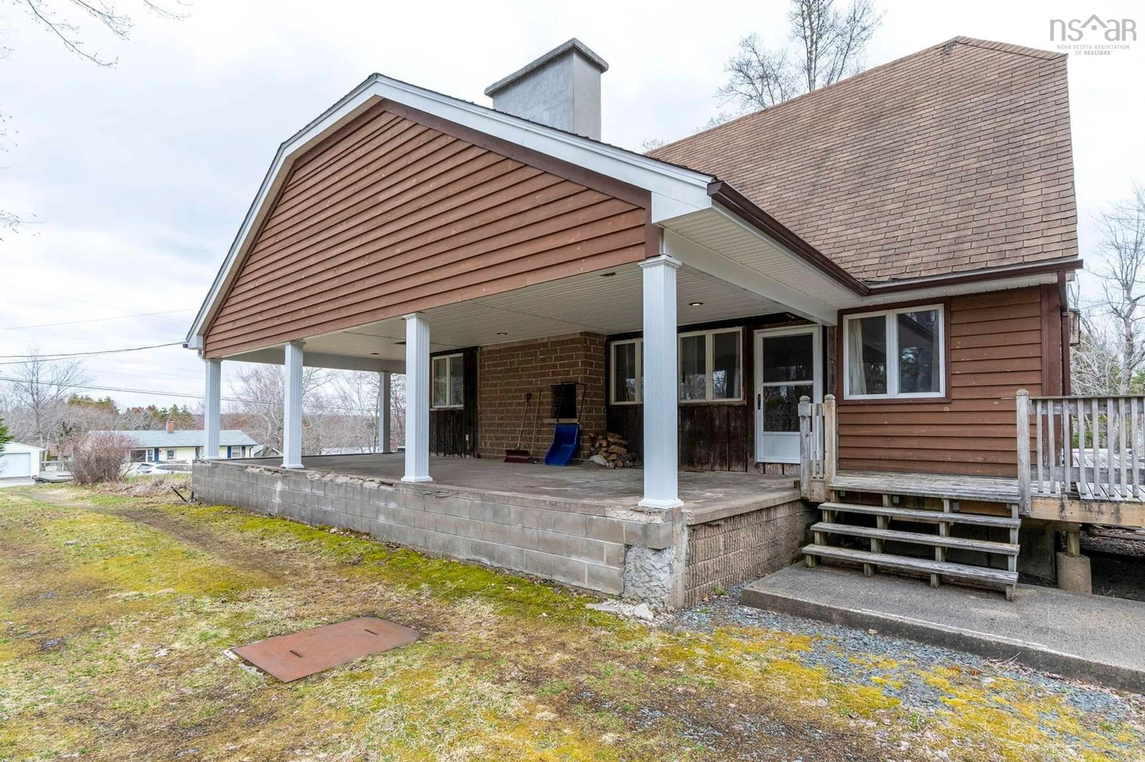 Patio, building for 78 Arnold Dr, Fall River Nova Scotia B2T 1E5