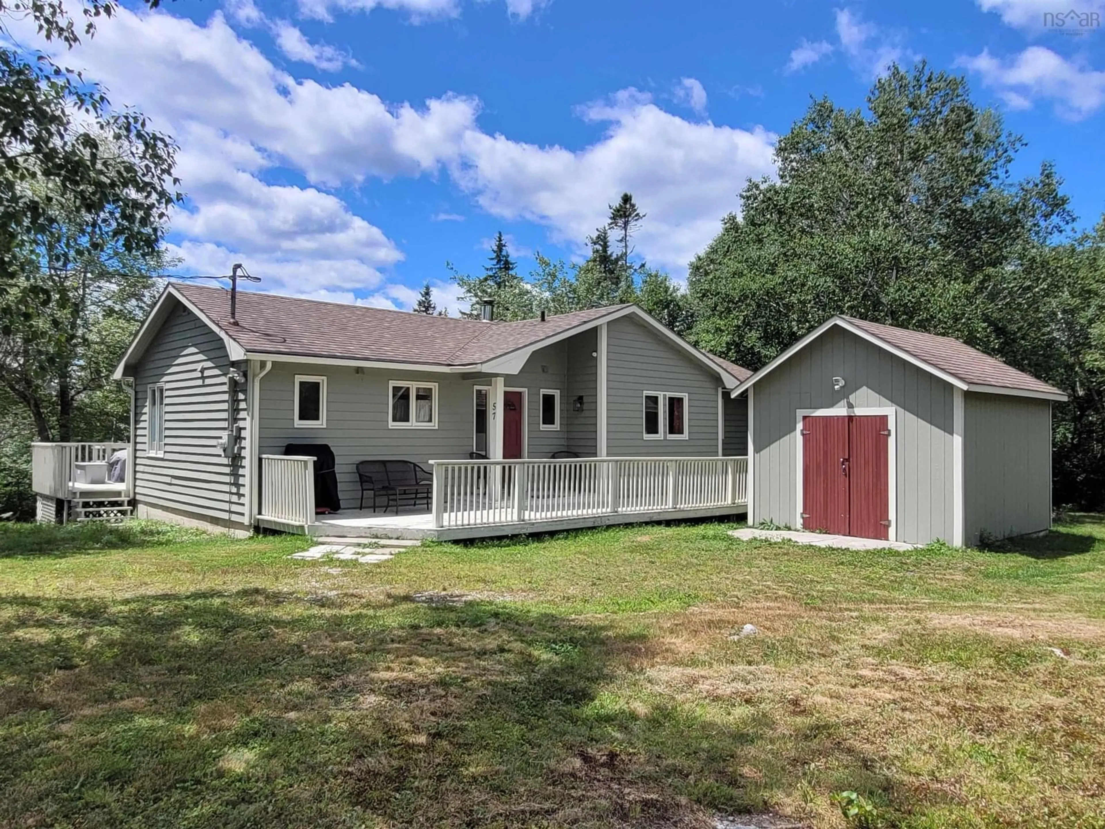 Home with vinyl exterior material, unknown for 57 Somerset Dr, East Sable River Nova Scotia B0T 1V0