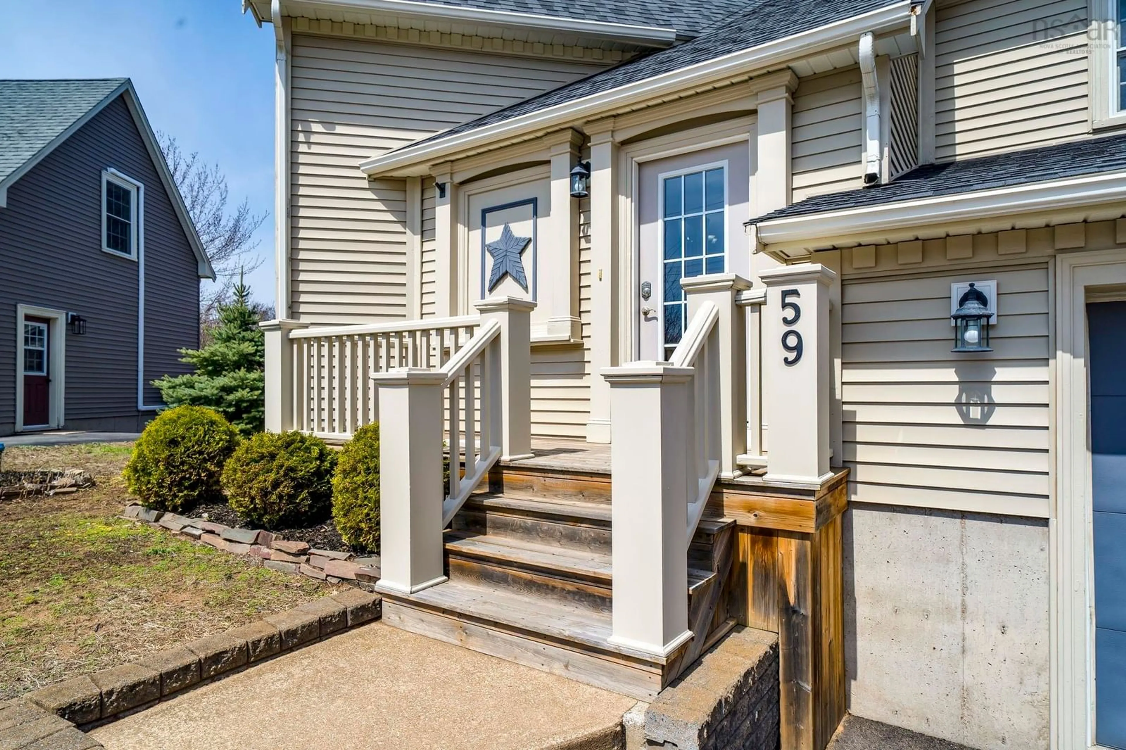 Home with vinyl exterior material, street for 59 Laurel St, Kingston Nova Scotia B0P 1R0