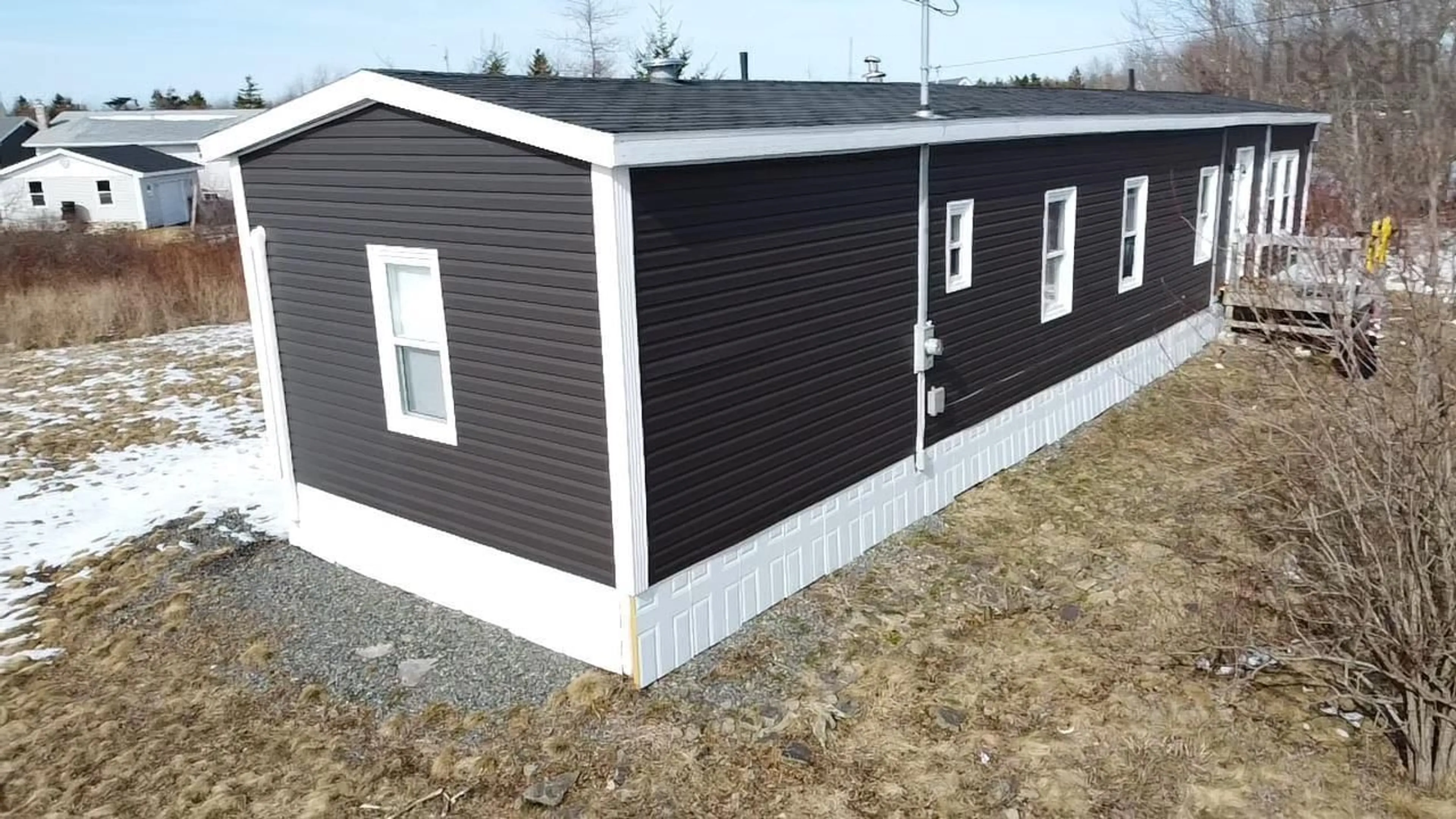Home with vinyl exterior material, building for 3739 New Wareford Hwy, New Victoria Nova Scotia B1H 5B8