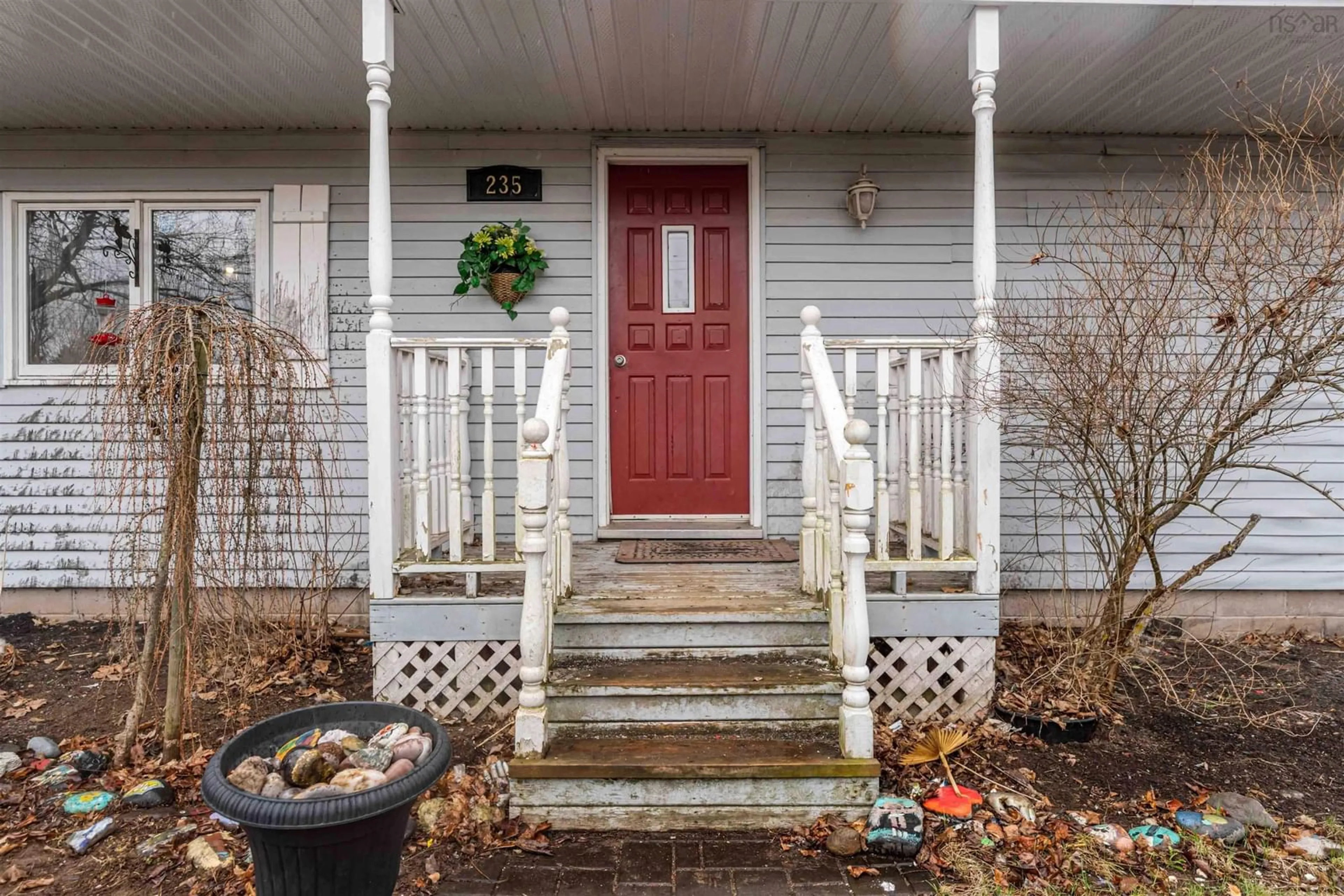 Indoor entryway for 235 Taylor Dr Extension, Nictaux Nova Scotia B0S 1P0