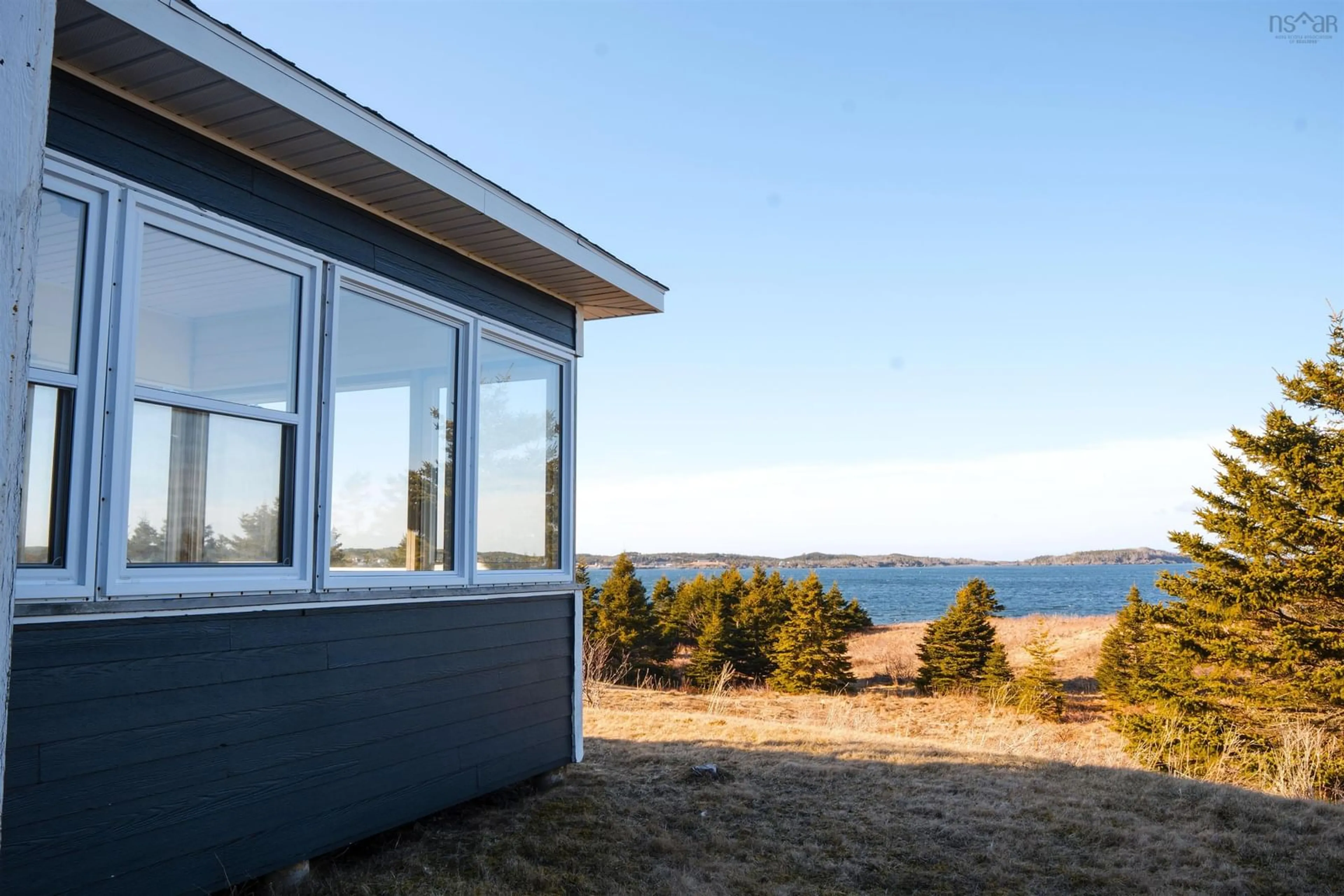 Home with vinyl exterior material, water/lake/river/ocean view for 2408 Louisburg Main-A-Dieu Rd, Main-À-Dieu Nova Scotia B1C 1Y9