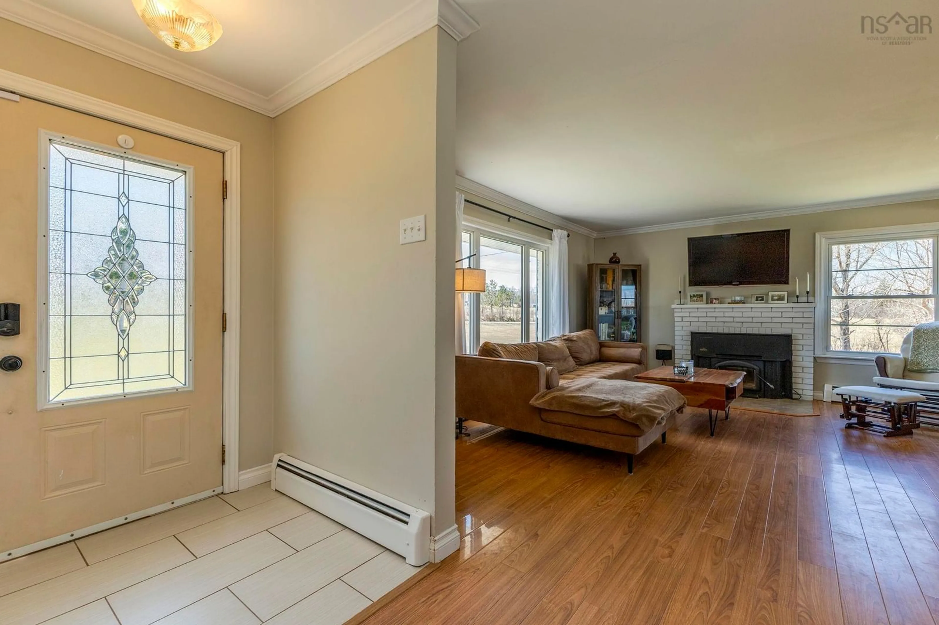 Living room with furniture, unknown for 5851 Little Harbour Rd, Kings Head Nova Scotia B2H 5C4