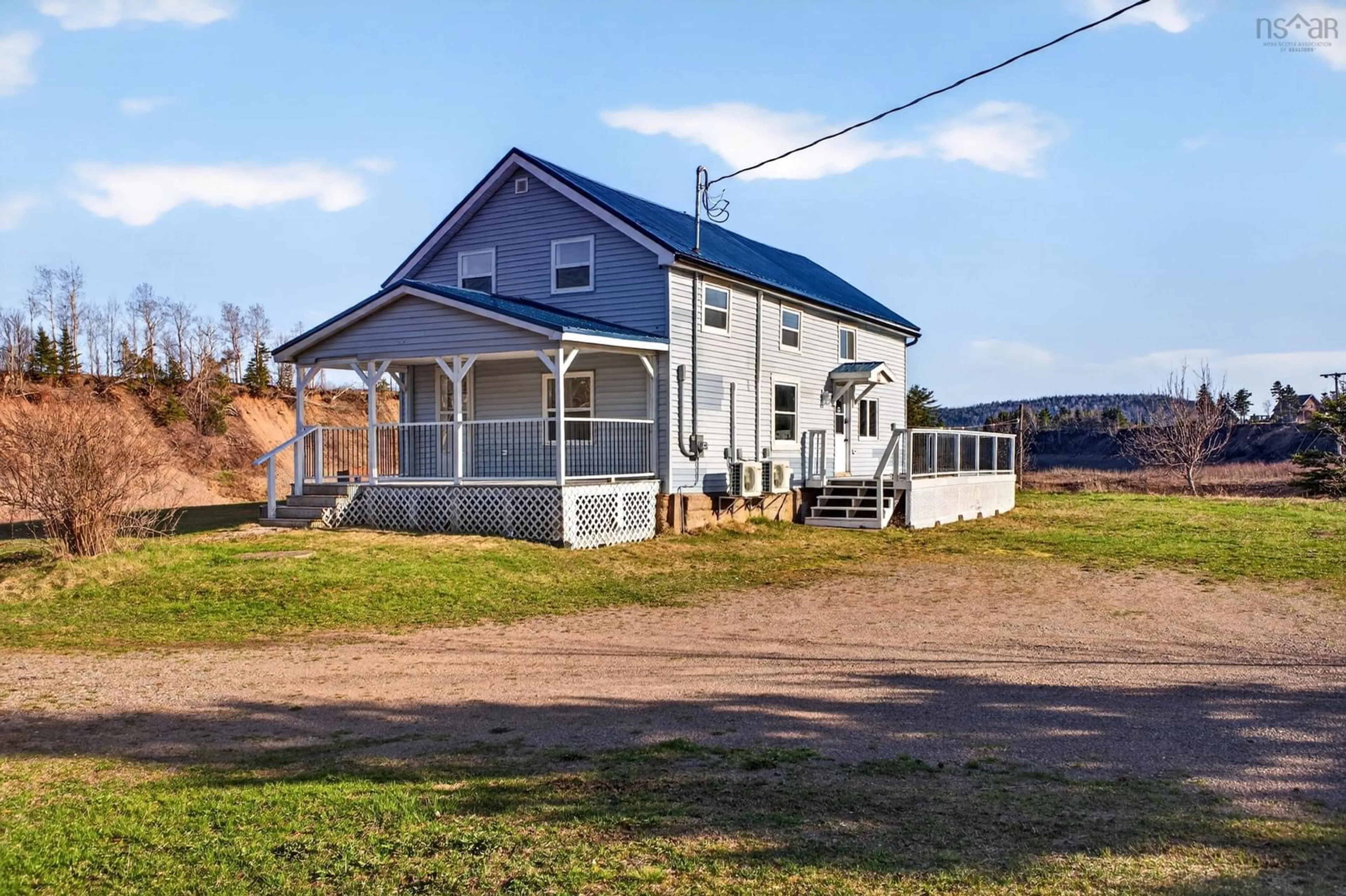 A pic from outside/outdoor area/front of a property/back of a property/a pic from drone, building for 376 Highway 2 Hwy, Lower Five Islands Nova Scotia B0M 1N0