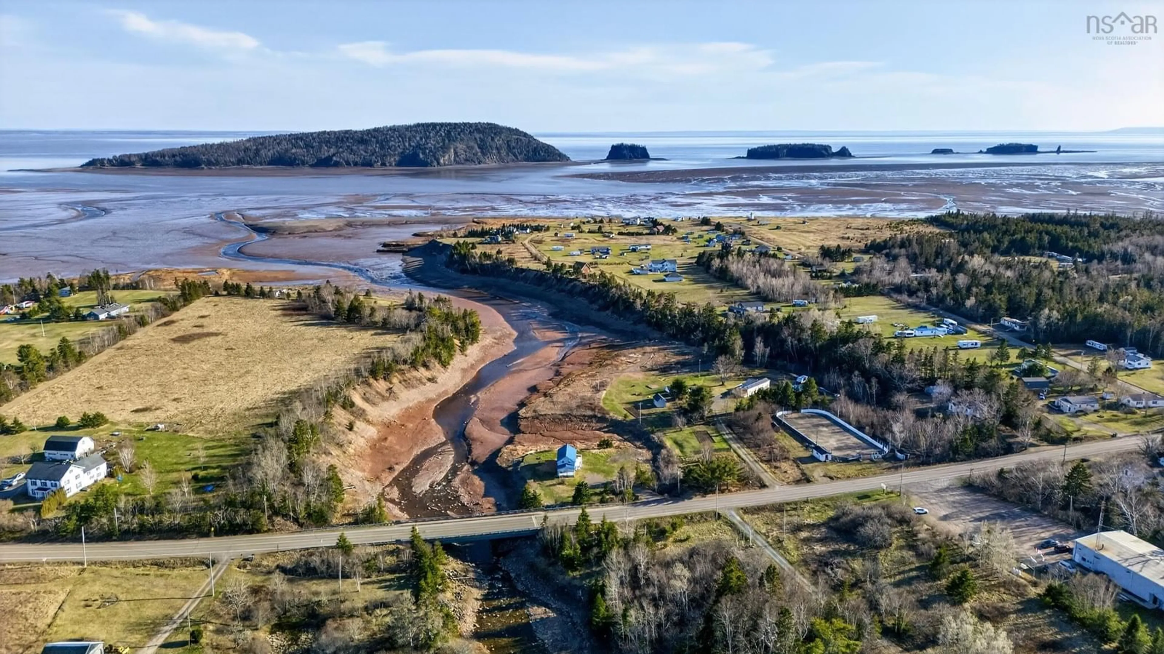 A pic from outside/outdoor area/front of a property/back of a property/a pic from drone, water/lake/river/ocean view for 376 Highway 2 Hwy, Lower Five Islands Nova Scotia B0M 1N0
