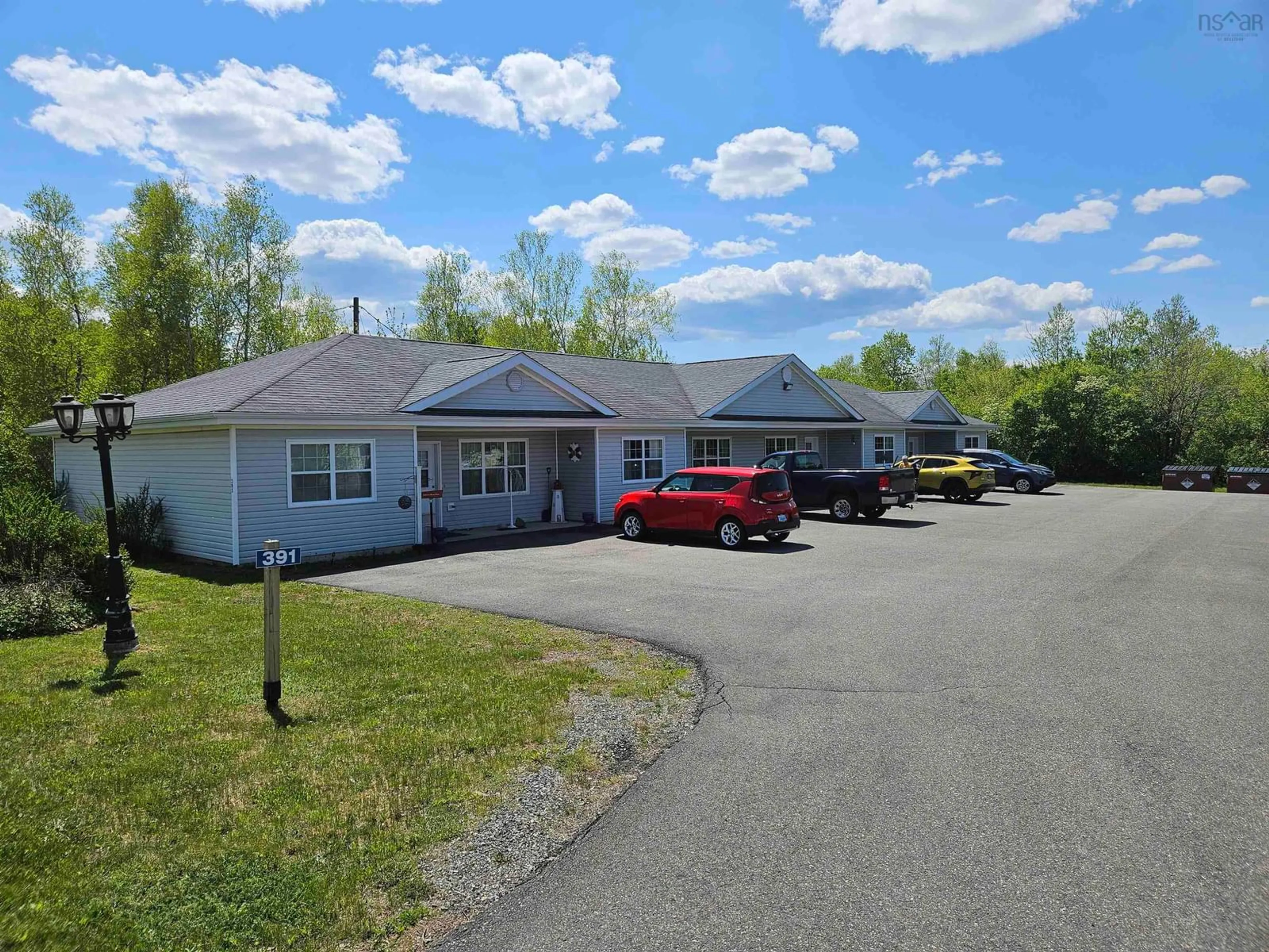 A pic from outside/outdoor area/front of a property/back of a property/a pic from drone, street for 391 Foundry St, Oxford Nova Scotia B0M 1P0