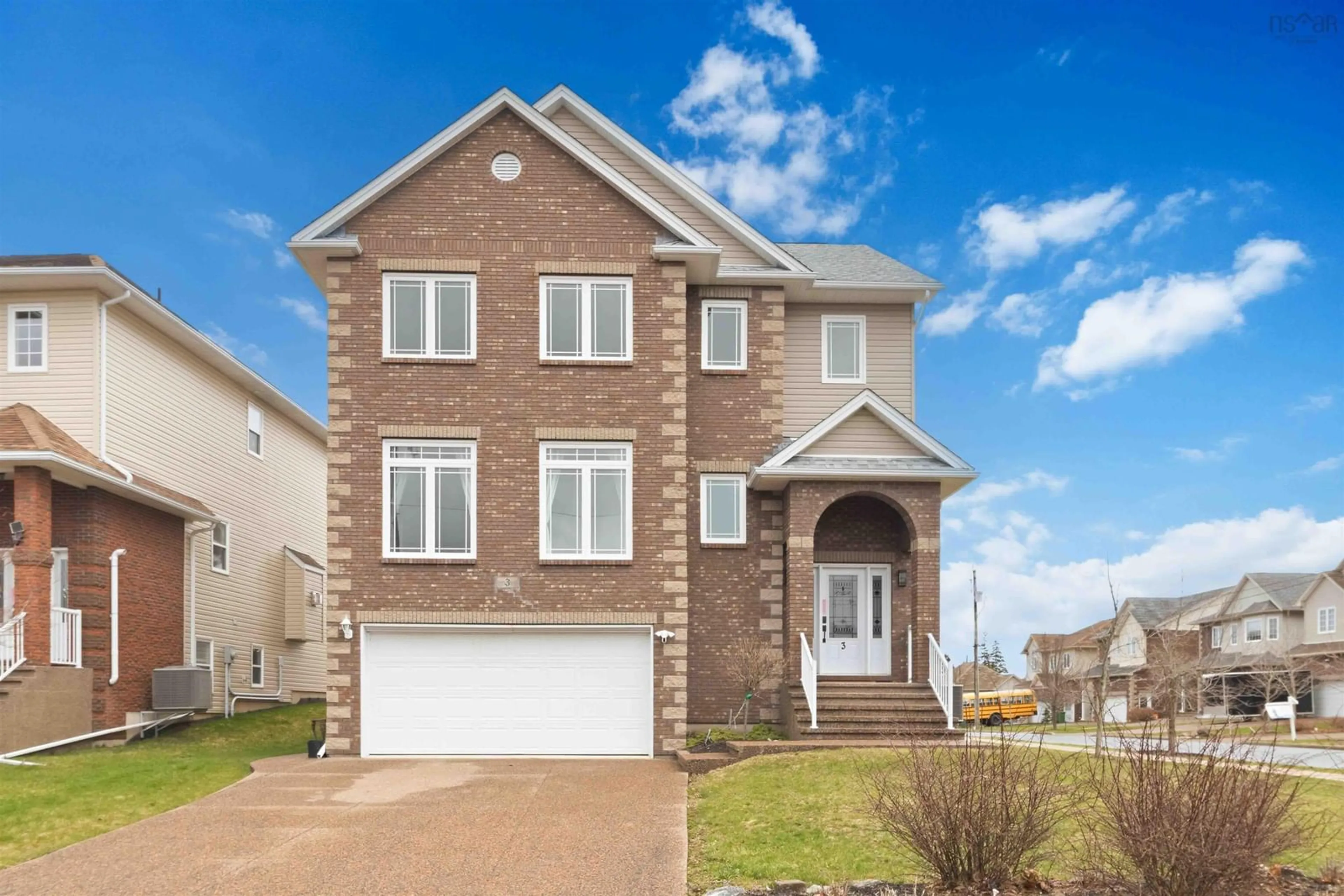 Home with vinyl exterior material, street for 3 Sedgewick Pl, Bedford Nova Scotia B4A 0G5