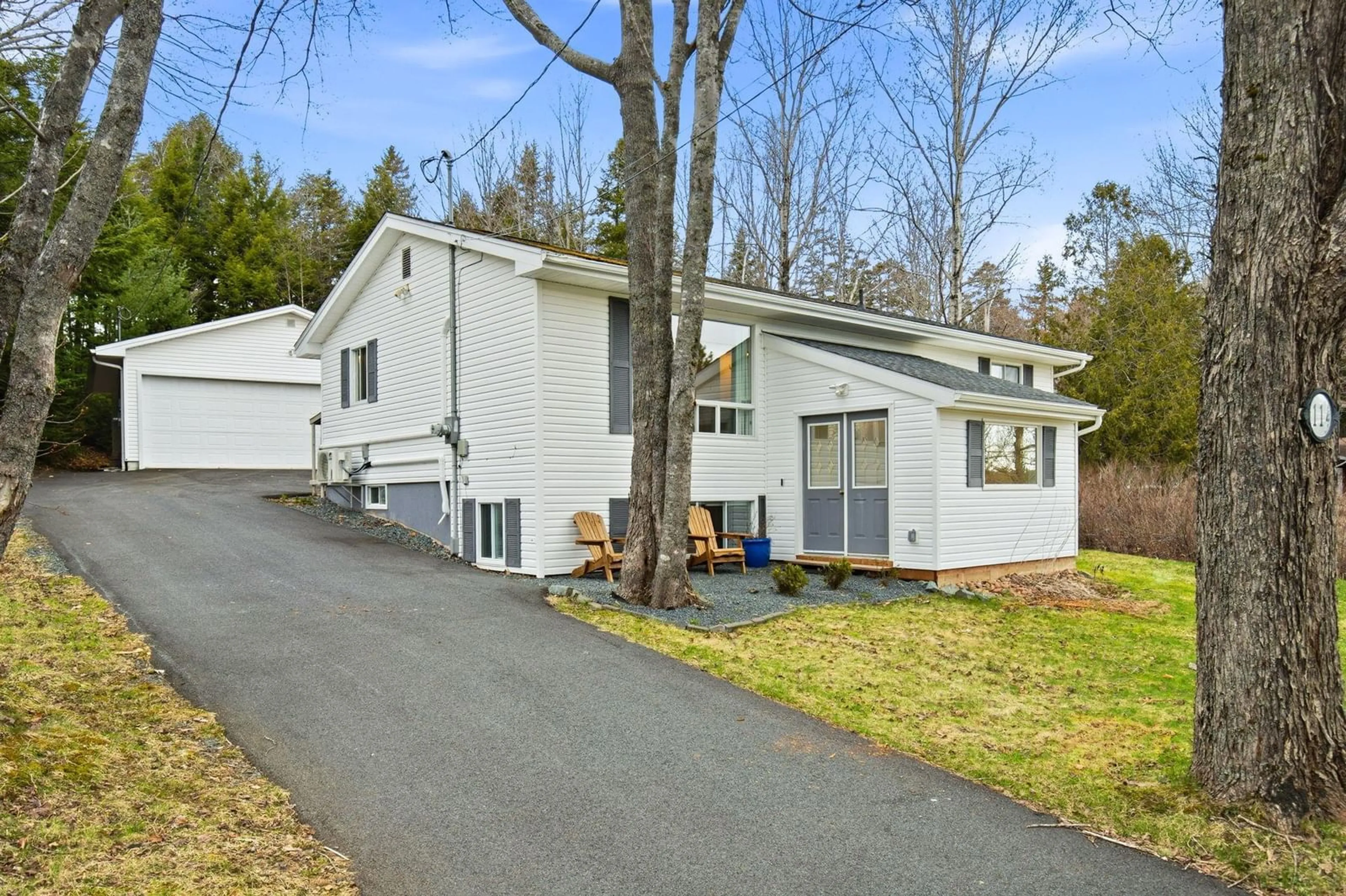 Home with vinyl exterior material, street for 114 Charleswood Dr, Windsor Junction Nova Scotia B2T 1G3