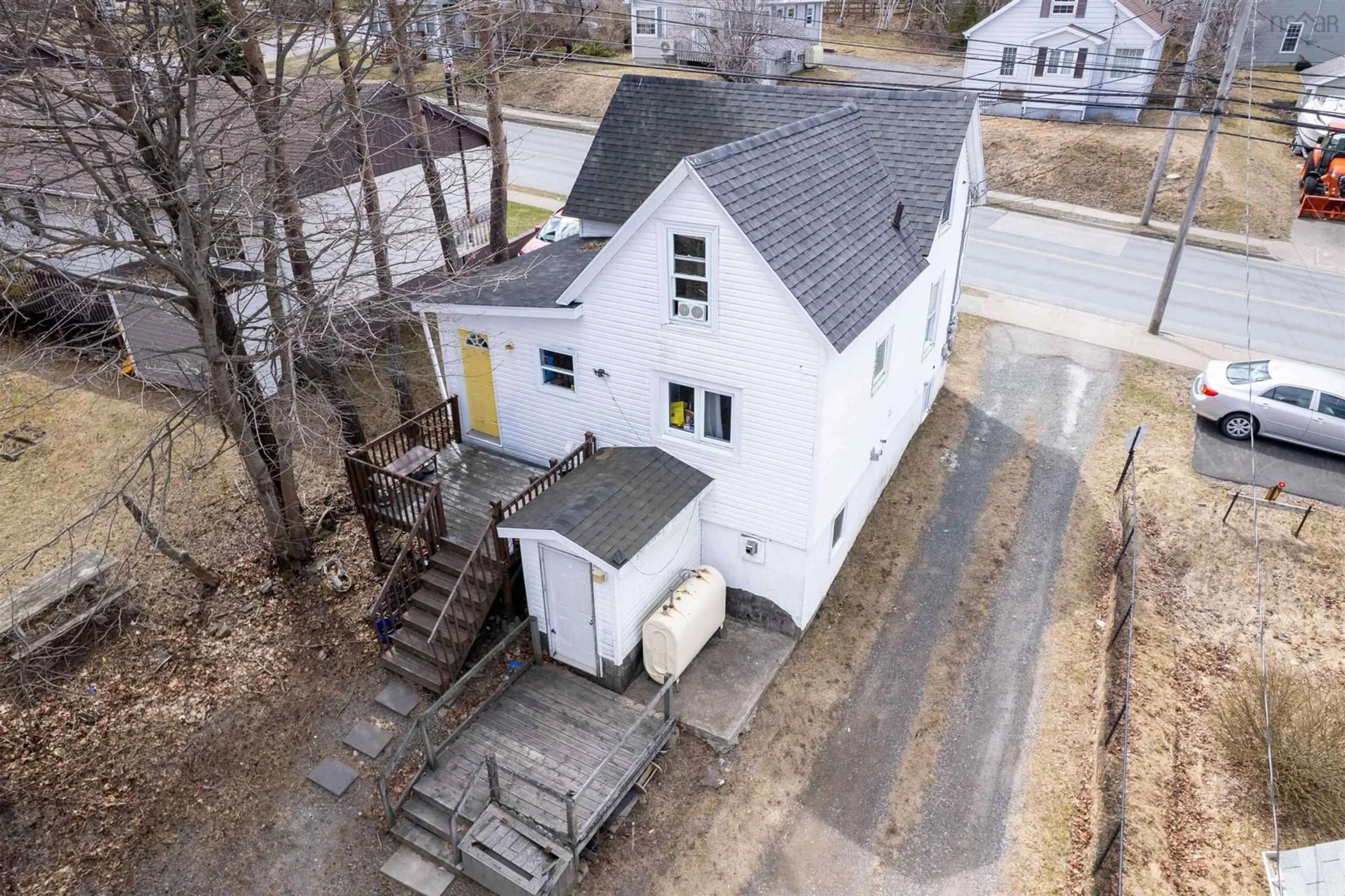 A pic from outside/outdoor area/front of a property/back of a property/a pic from drone, street for 1017 George St, Sydney Nova Scotia B1P 1M5