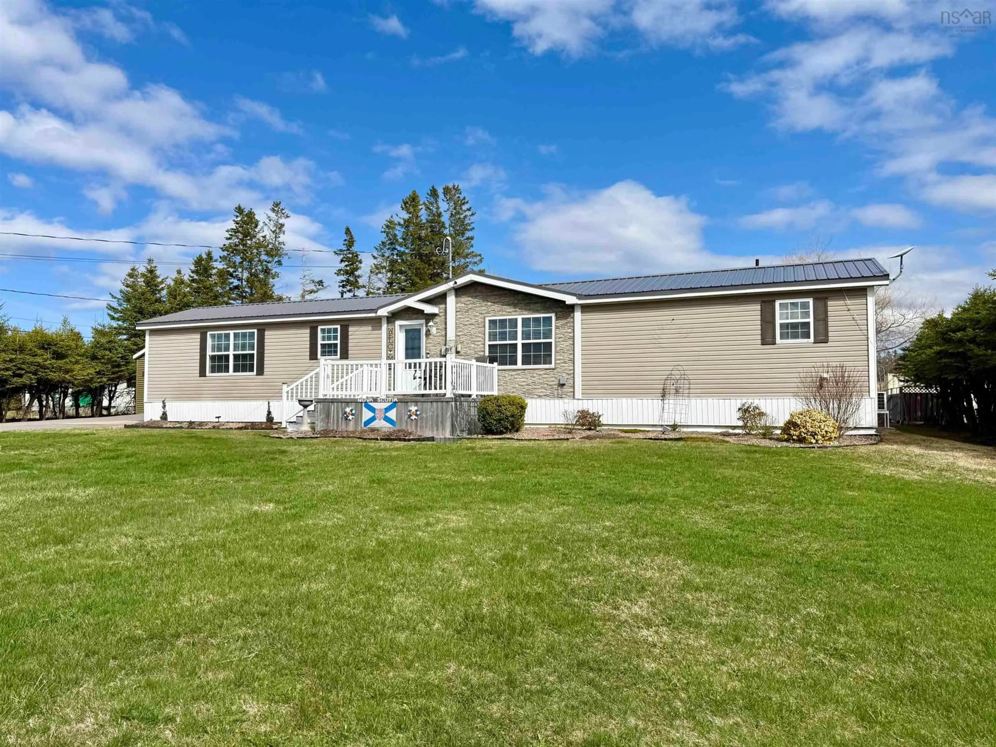 Home with vinyl exterior material, water/lake/river/ocean view for 94 Tidnish Head Rd, Tidnish Bridge Nova Scotia B4H 3X9