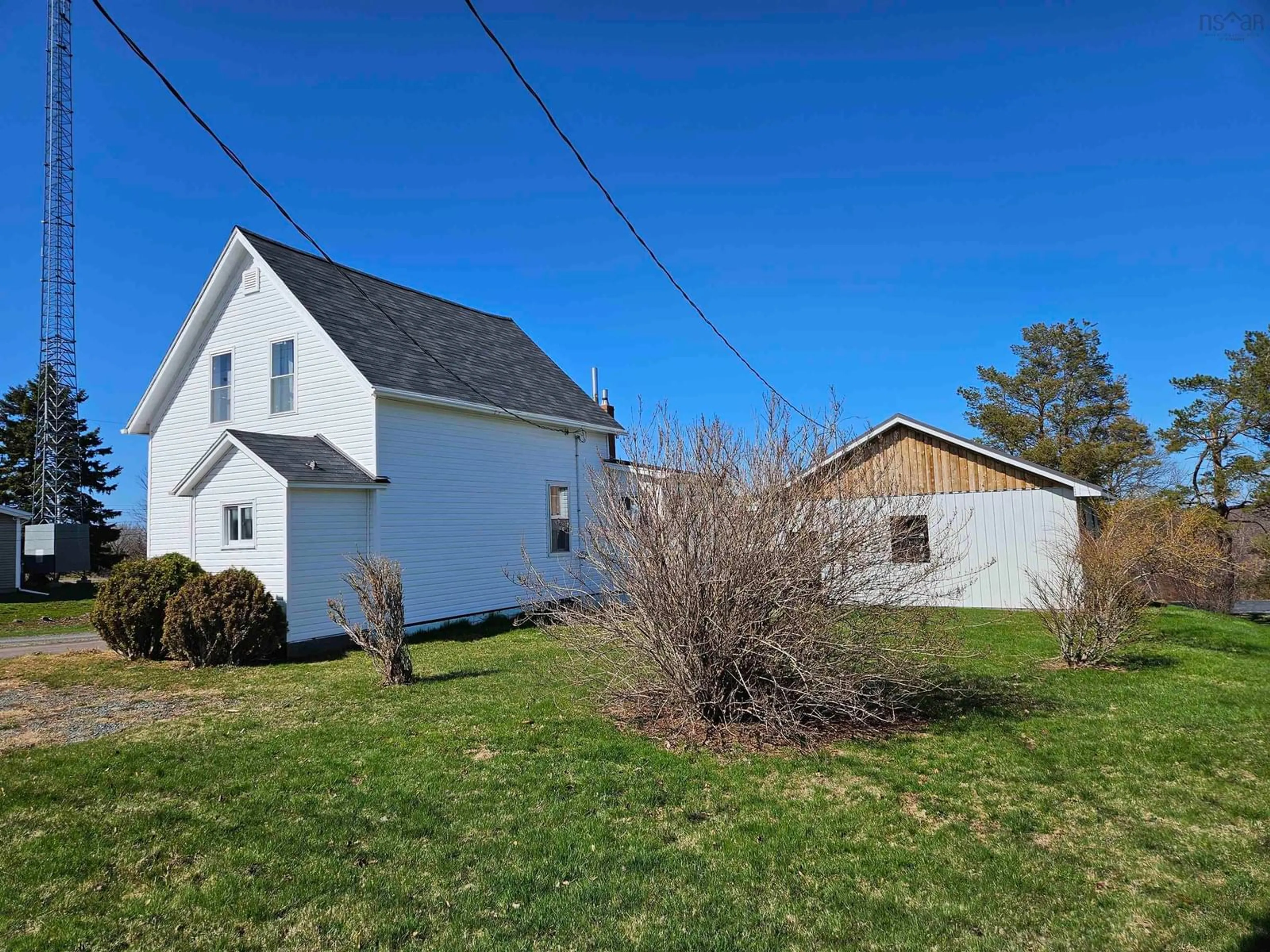 A pic from outside/outdoor area/front of a property/back of a property/a pic from drone, street for 161 Main St, Tatamagouche Nova Scotia B0K 1V0