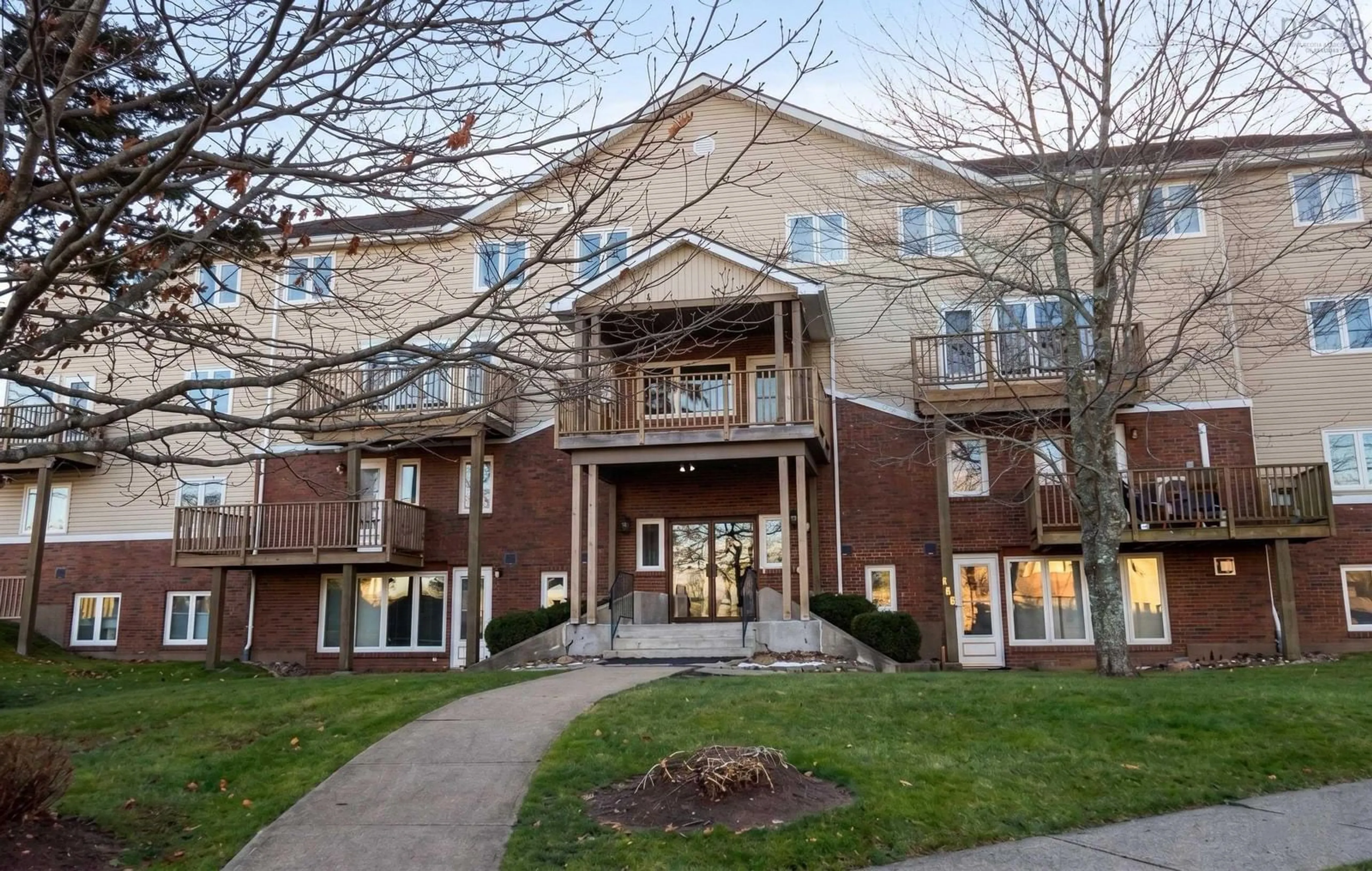 Patio, building for 158 Farnham Gate Rd #206, Halifax Nova Scotia B3M 3V8