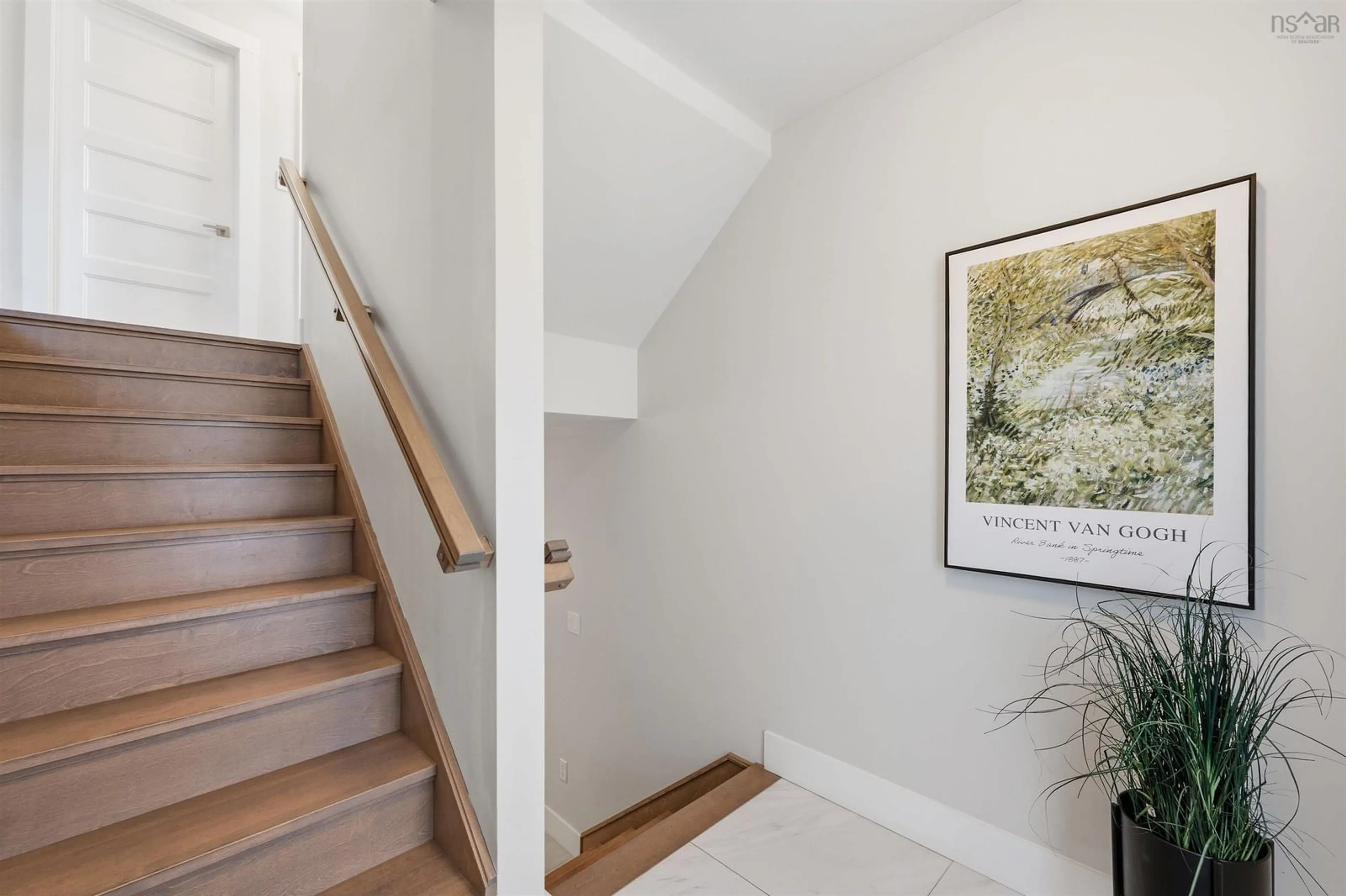 Unknown for 105 Titanium Cres, Halifax Nova Scotia B3P 0J3