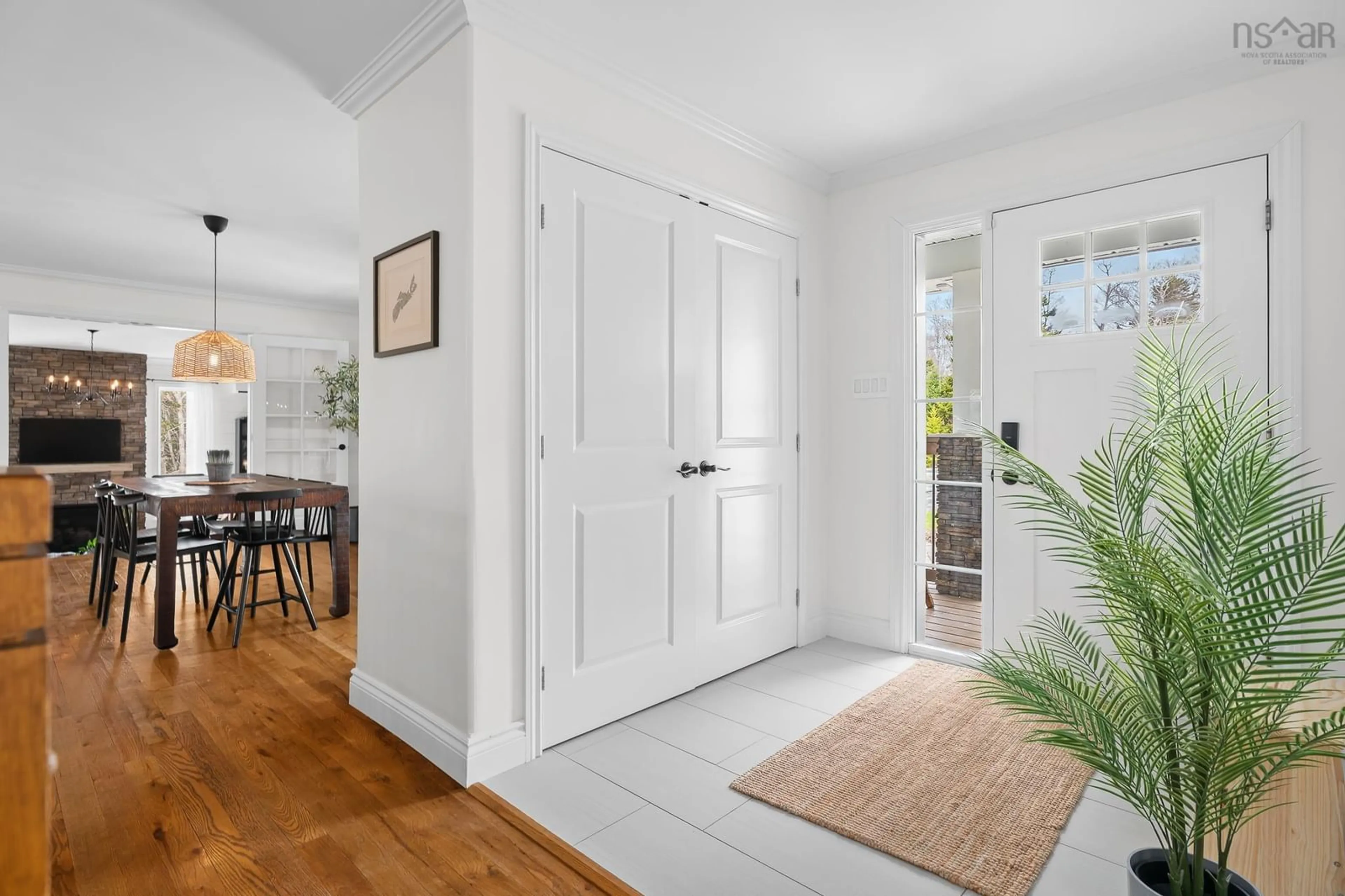 Indoor entryway for 40 Merganser Ave, Timberlea Nova Scotia B3T 1J1