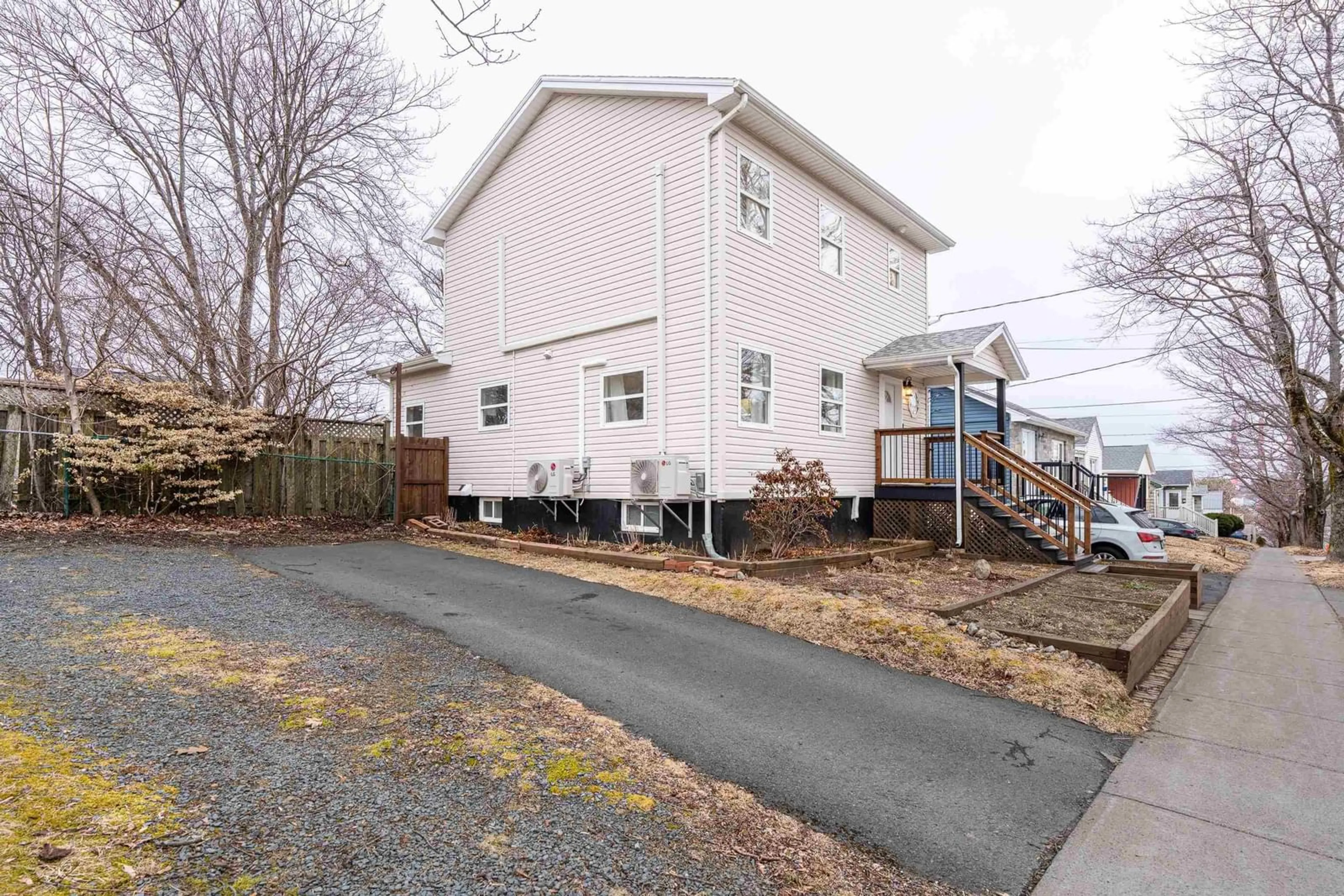 Unknown for 5447 Rector St, Halifax Nova Scotia B3K 2N7