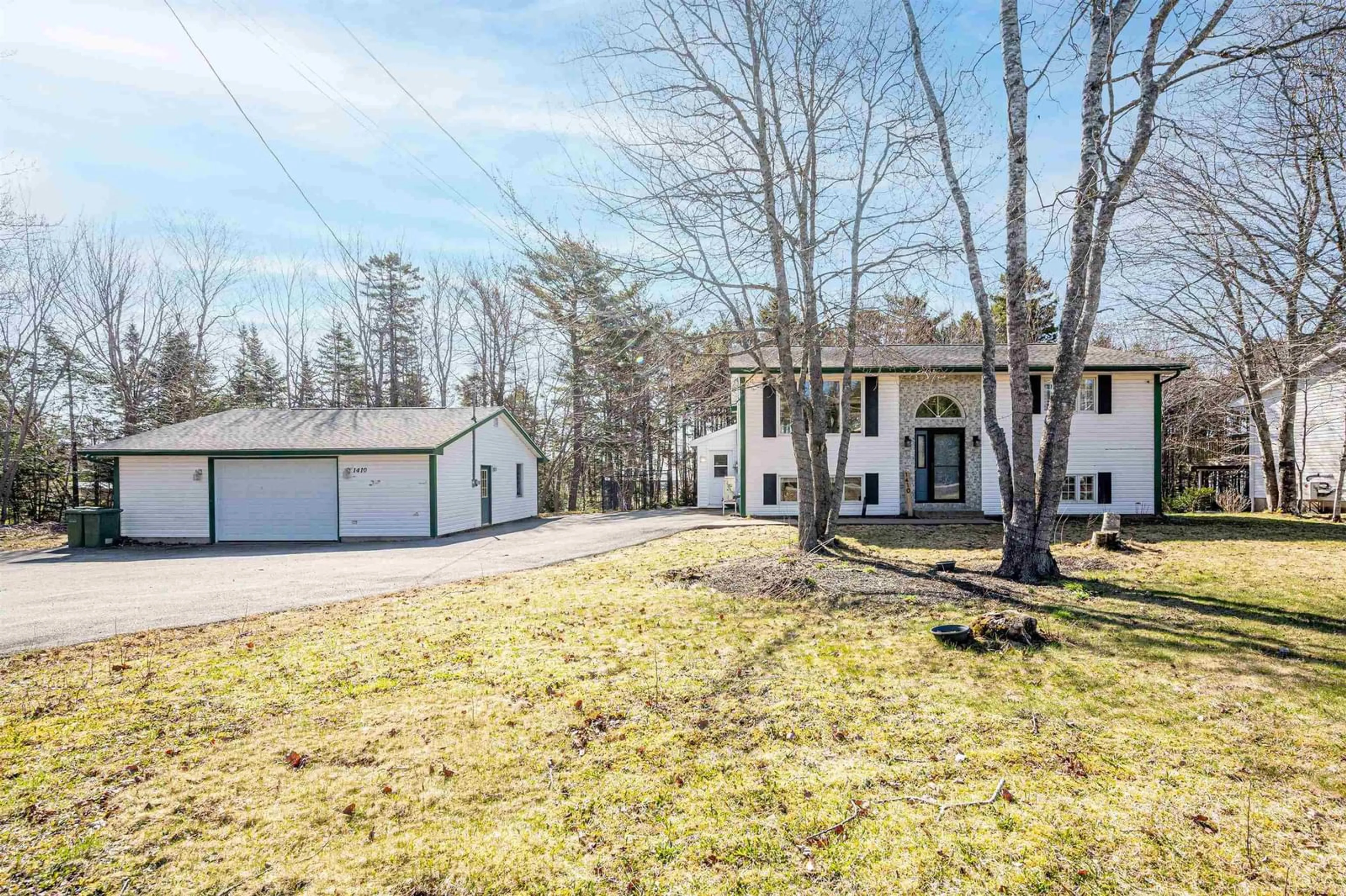 A pic from outside/outdoor area/front of a property/back of a property/a pic from drone, street for 1410 Lucasville Rd, Hammonds Plains Nova Scotia B4B 1P7