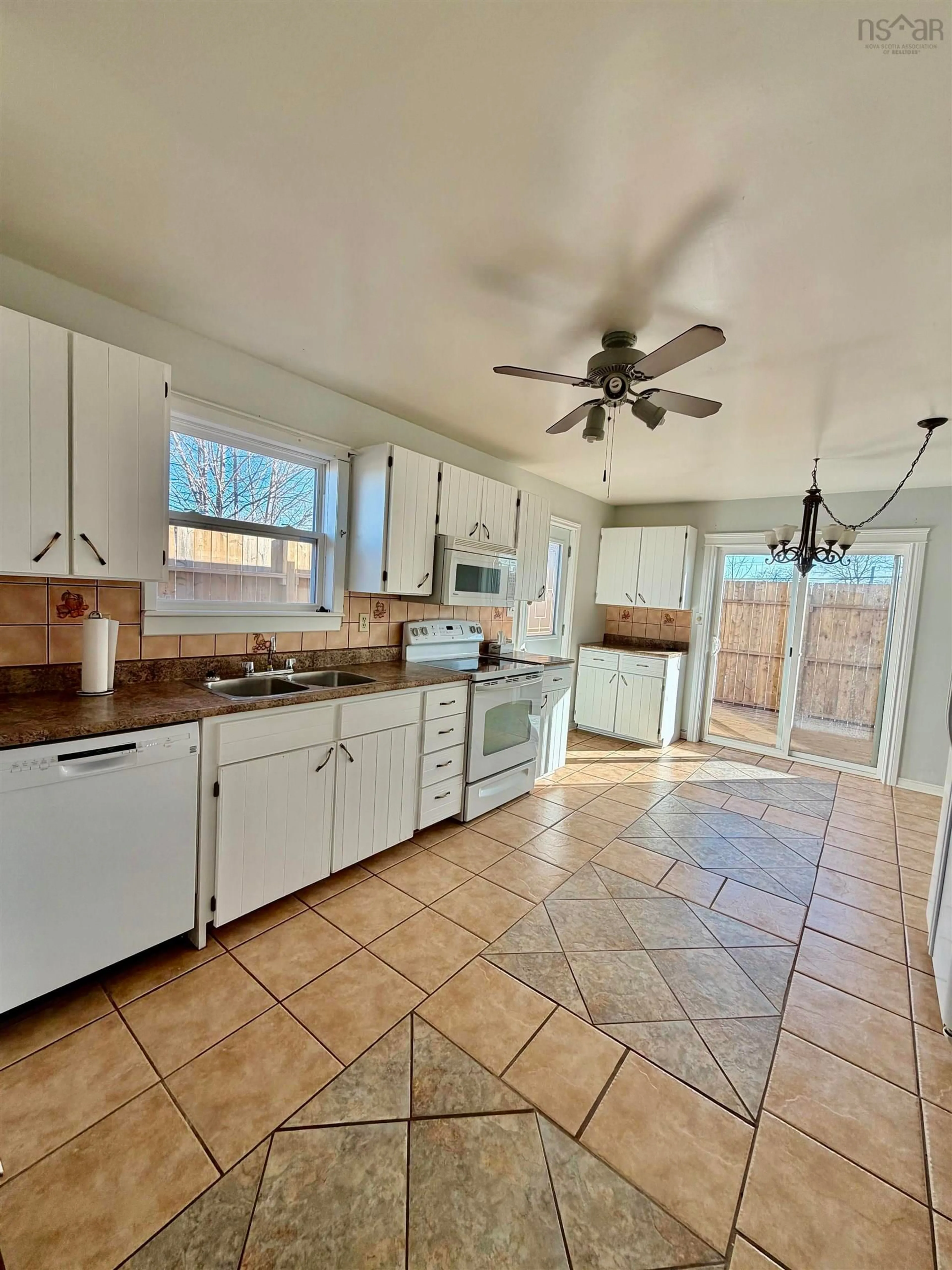 Open concept kitchen, ceramic/tile floor for 12 James St, Florence Nova Scotia B1Y 1J1