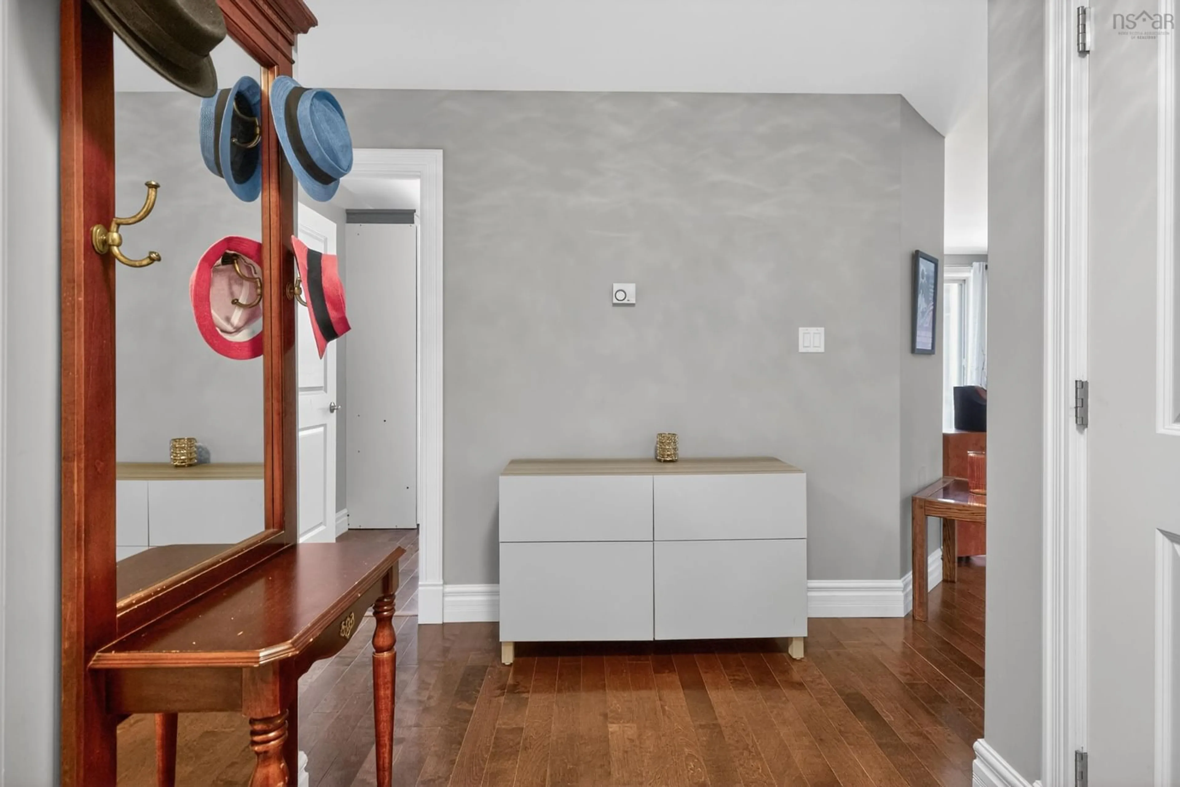 Indoor entryway for 89 Pebblecreek Cres #301, Halifax Nova Scotia B2W 0K6