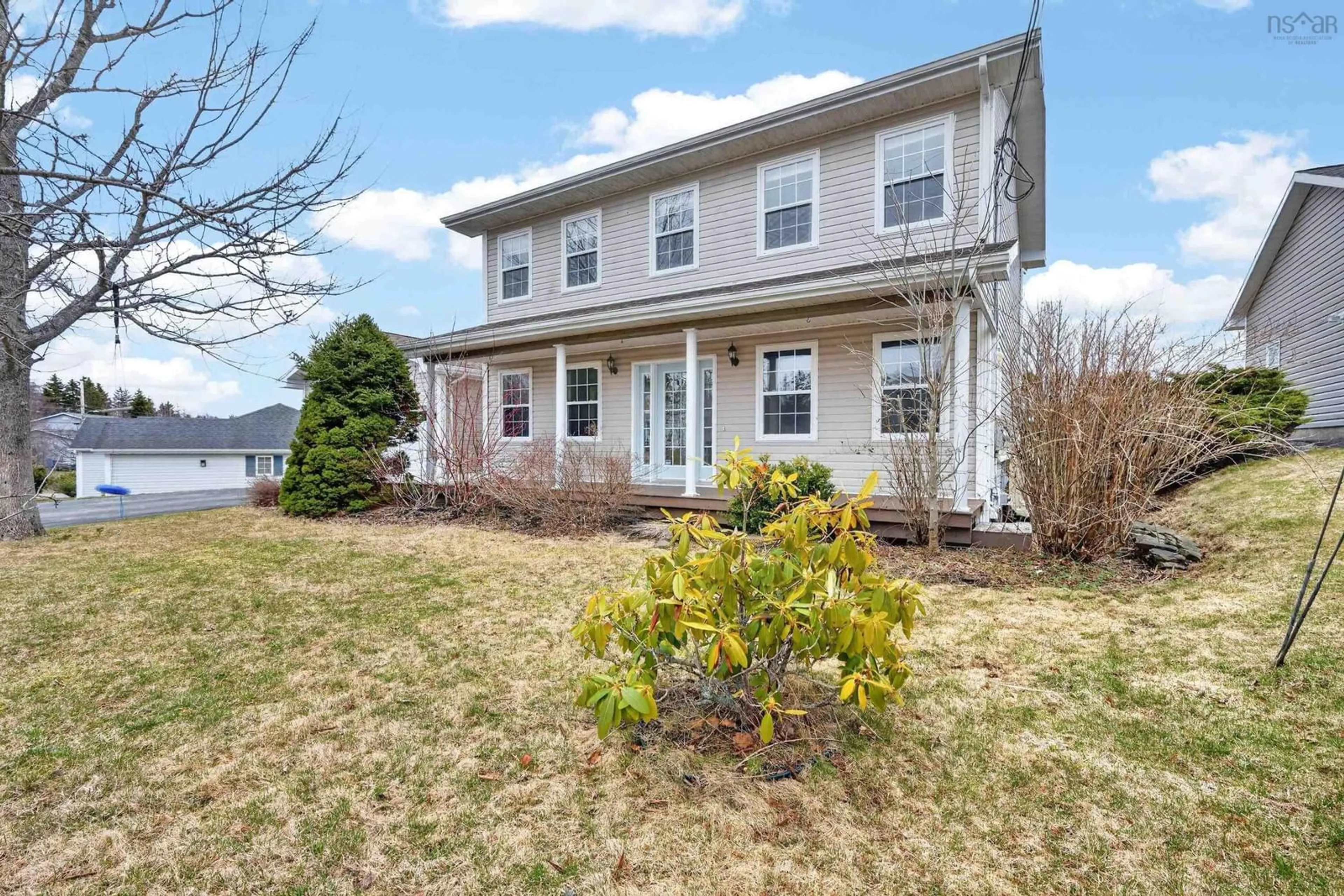 Home with vinyl exterior material, street for 10 Amberwood Crescent Cres, Westmount Nova Scotia B1R 2J8