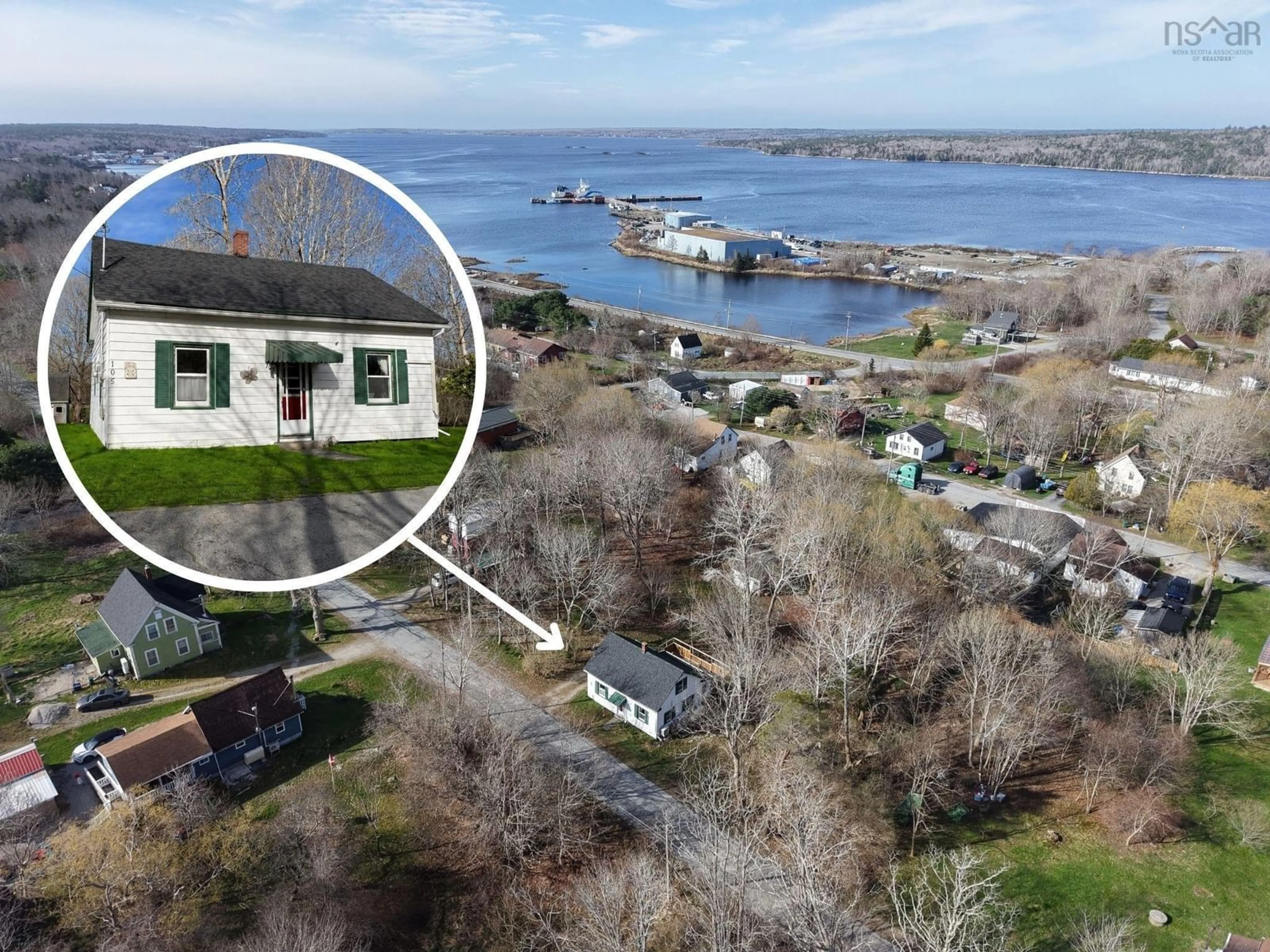 A pic from outside/outdoor area/front of a property/back of a property/a pic from drone, water/lake/river/ocean view for 105 Harriet, Shelburne Nova Scotia B0T 1W0