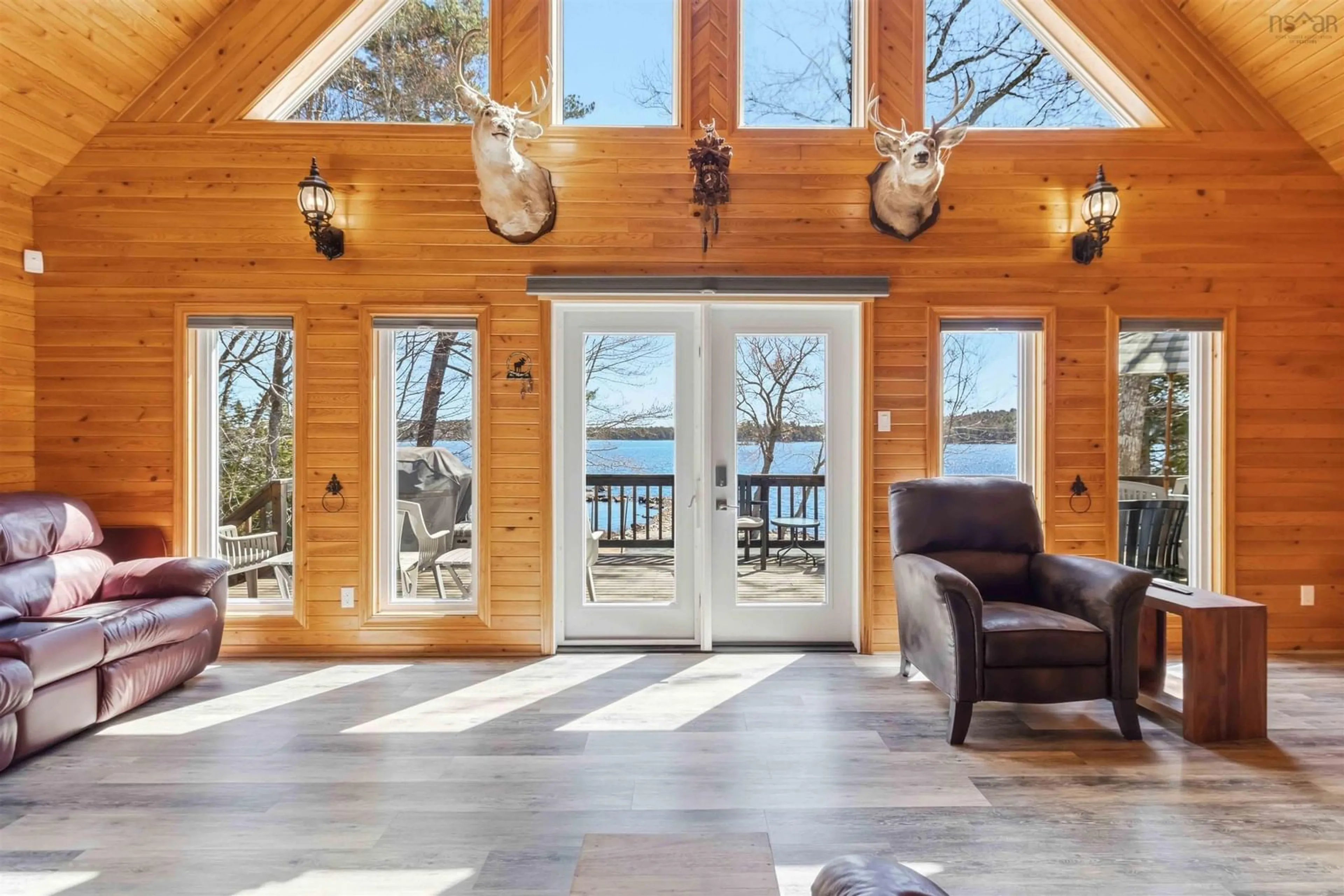 Indoor entryway for 58 Naugler Rd, Labelle Nova Scotia B0T 1E0