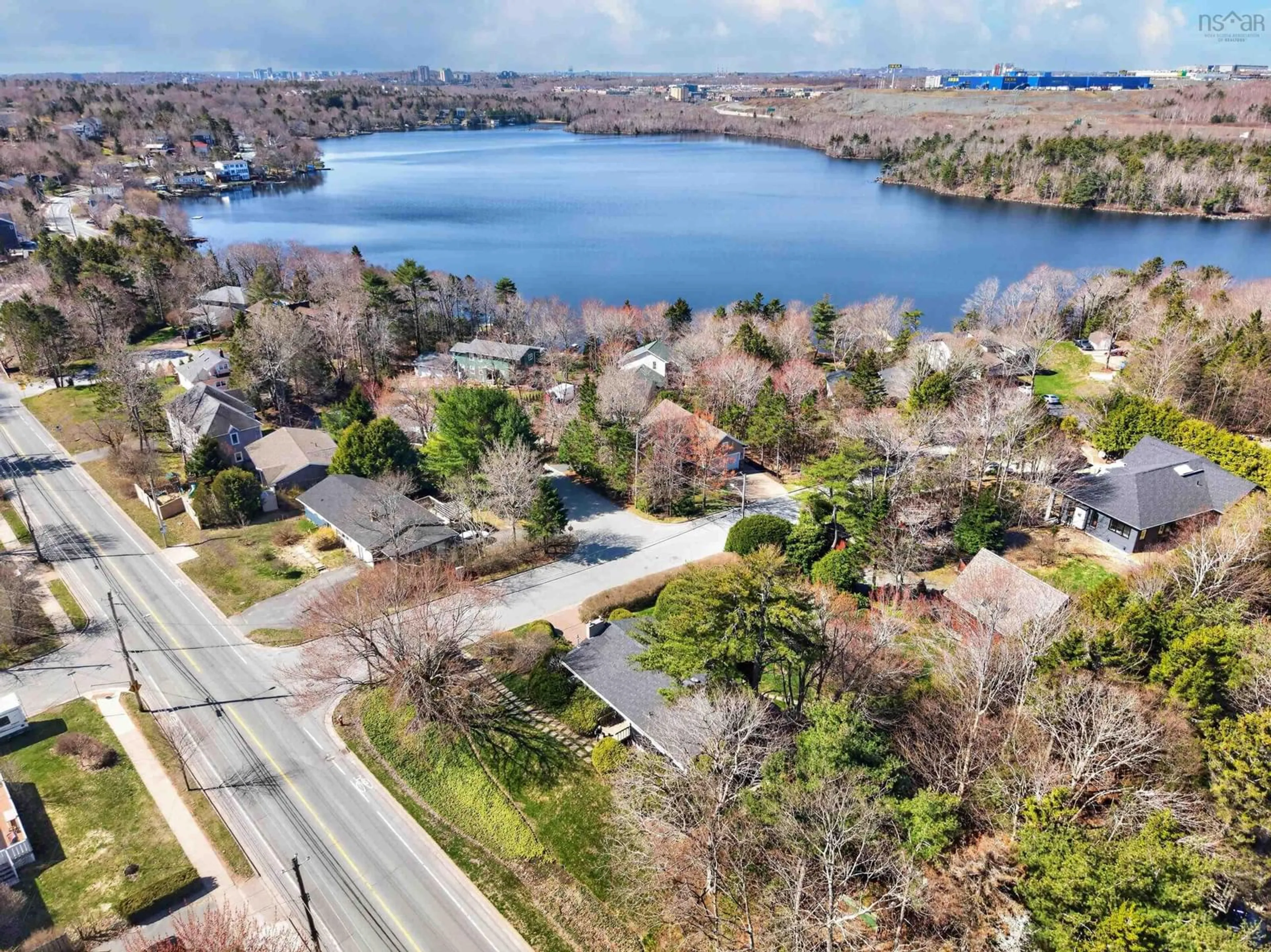 A pic from outside/outdoor area/front of a property/back of a property/a pic from drone, water/lake/river/ocean view for 453 Waverley Road, Dartmouth Nova Scotia B2X 2G3