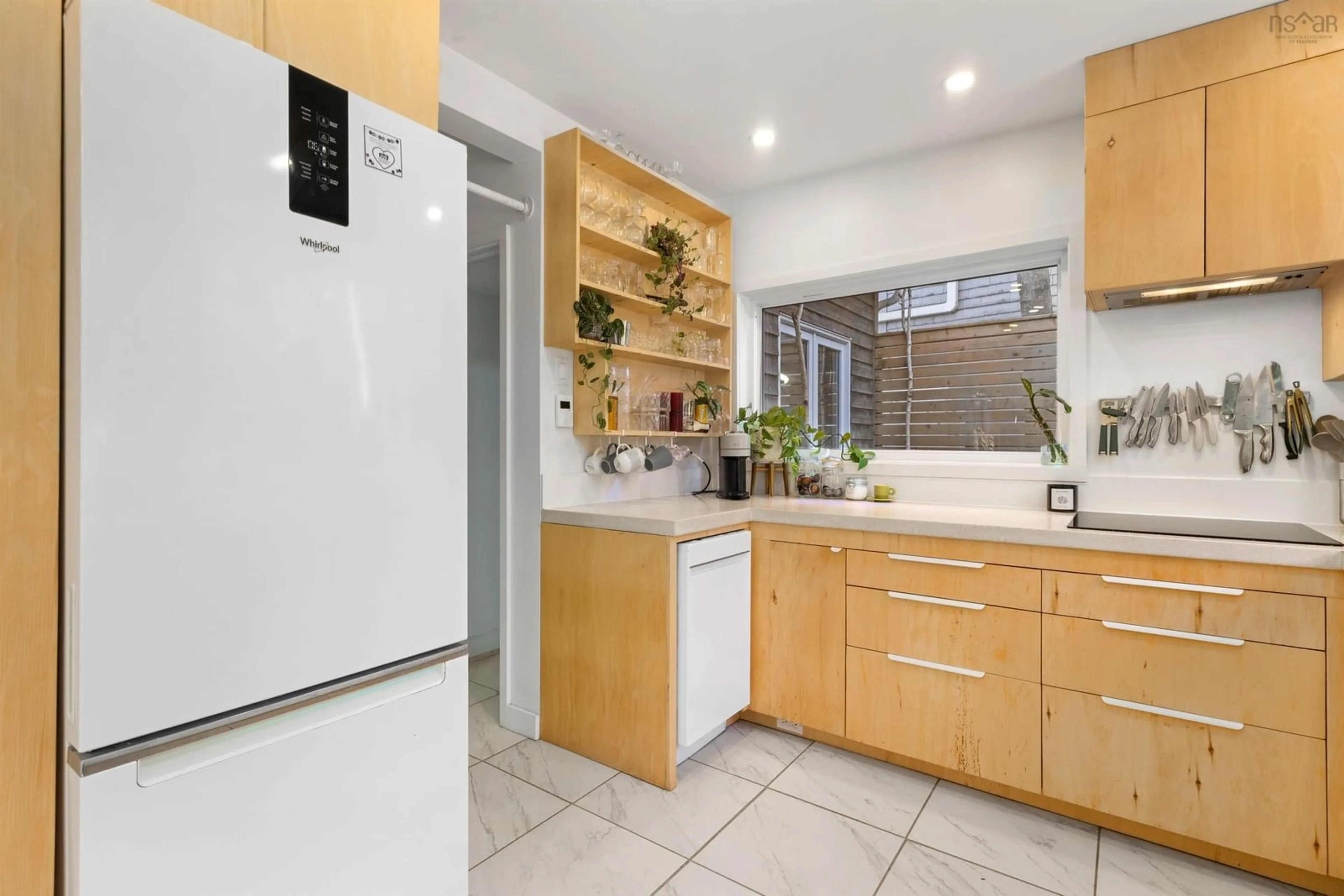 Standard kitchen, ceramic/tile floor for 3166 Purcells Cove Rd, Halifax Nova Scotia B3P 2G5