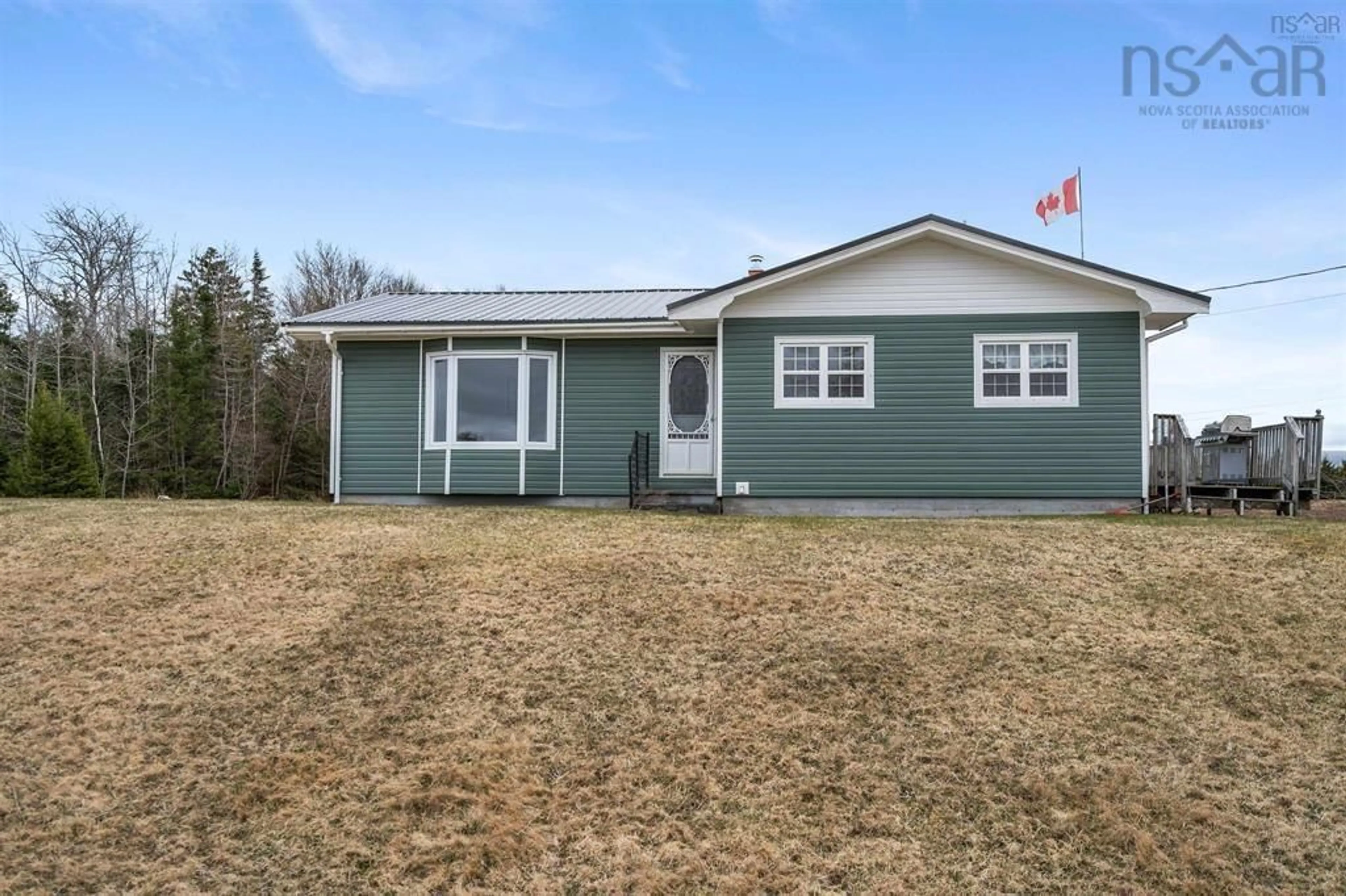 Home with vinyl exterior material, unknown for 684 St Marys Rd, Chaplin Nova Scotia B0N 2M0