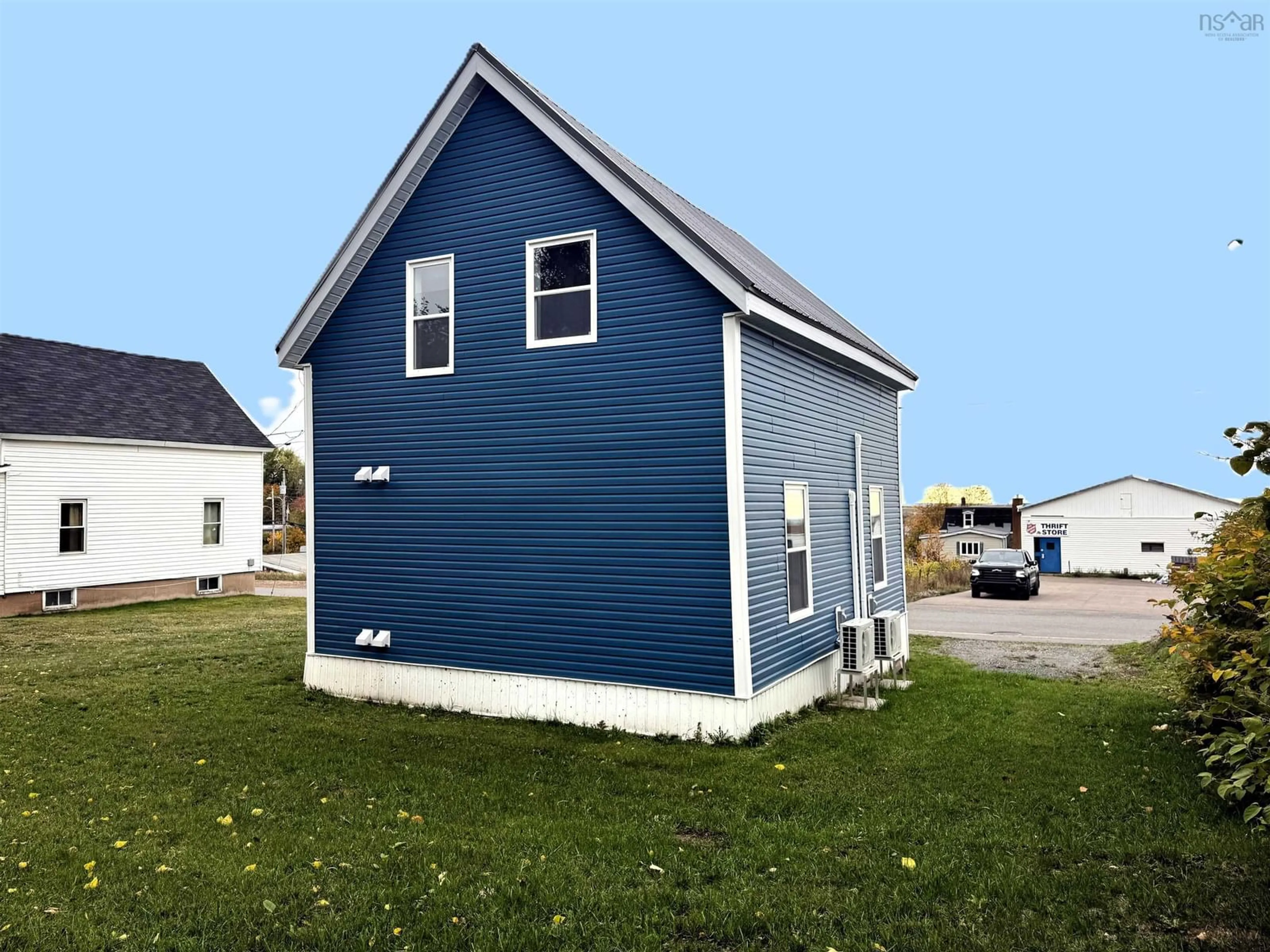 Unknown for 10 Pioneer St, Springhill Nova Scotia B0M 1X0