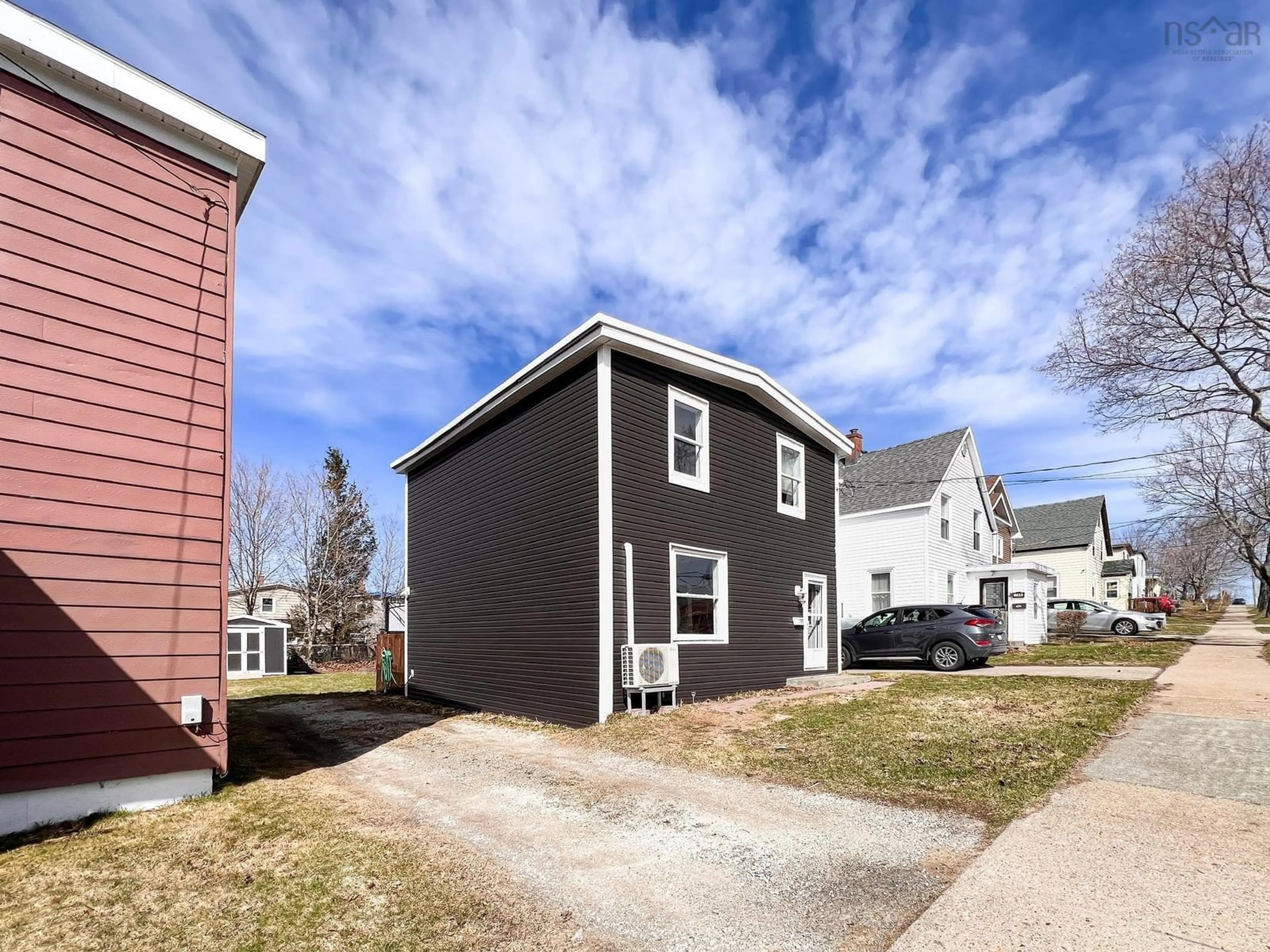 Unknown for 196 Gatacre St, Sydney Nova Scotia B1N 1Z2