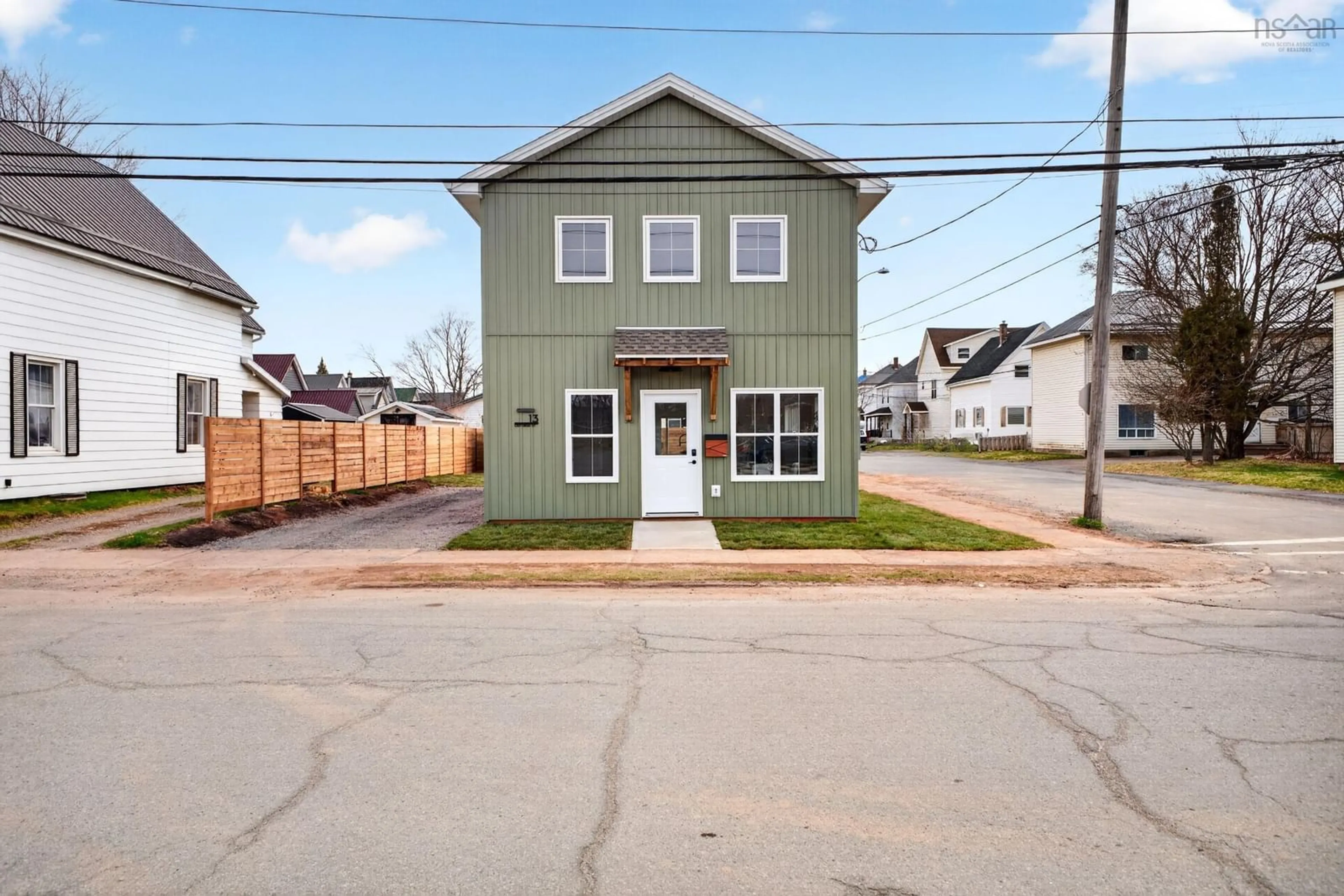 Unknown for 13 Cottage St, Truro Nova Scotia B2N 2J9