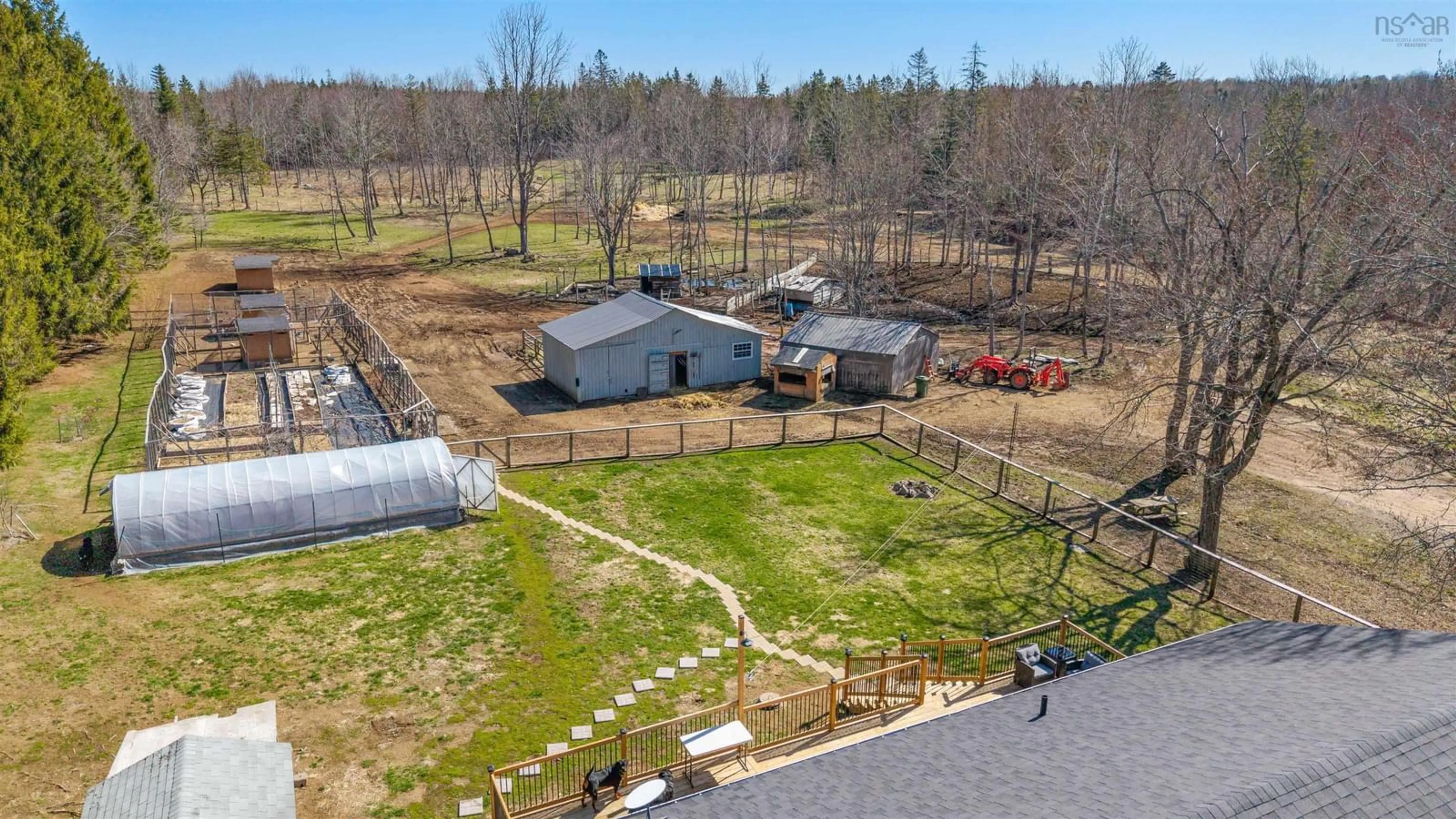 A pic from outside/outdoor area/front of a property/back of a property/a pic from drone, unknown for 1106 Tetzlaff Rd, Kentville Nova Scotia B4N 4K1