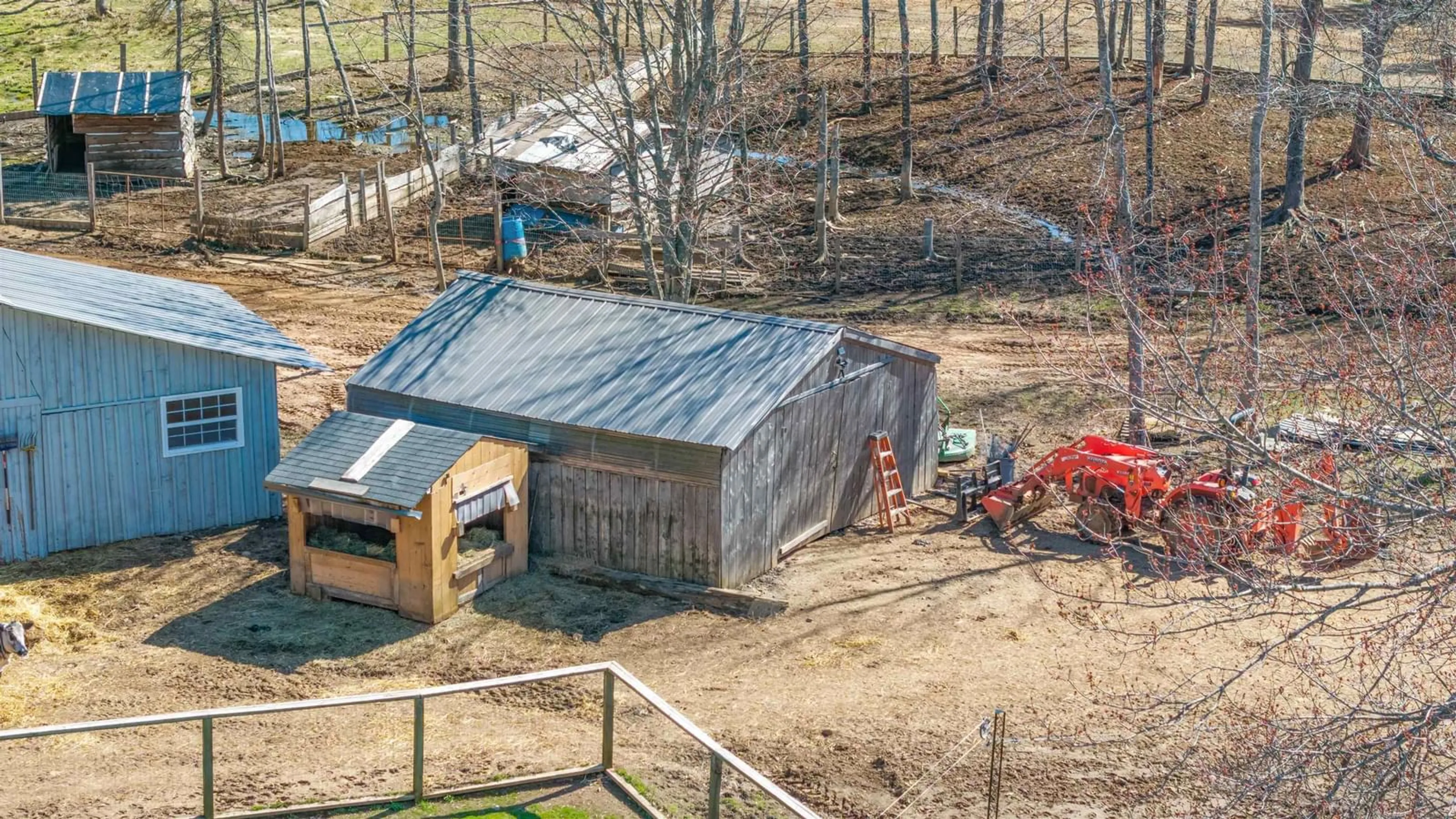 A pic from outside/outdoor area/front of a property/back of a property/a pic from drone, building for 1106 Tetzlaff Rd, Kentville Nova Scotia B4N 4K1
