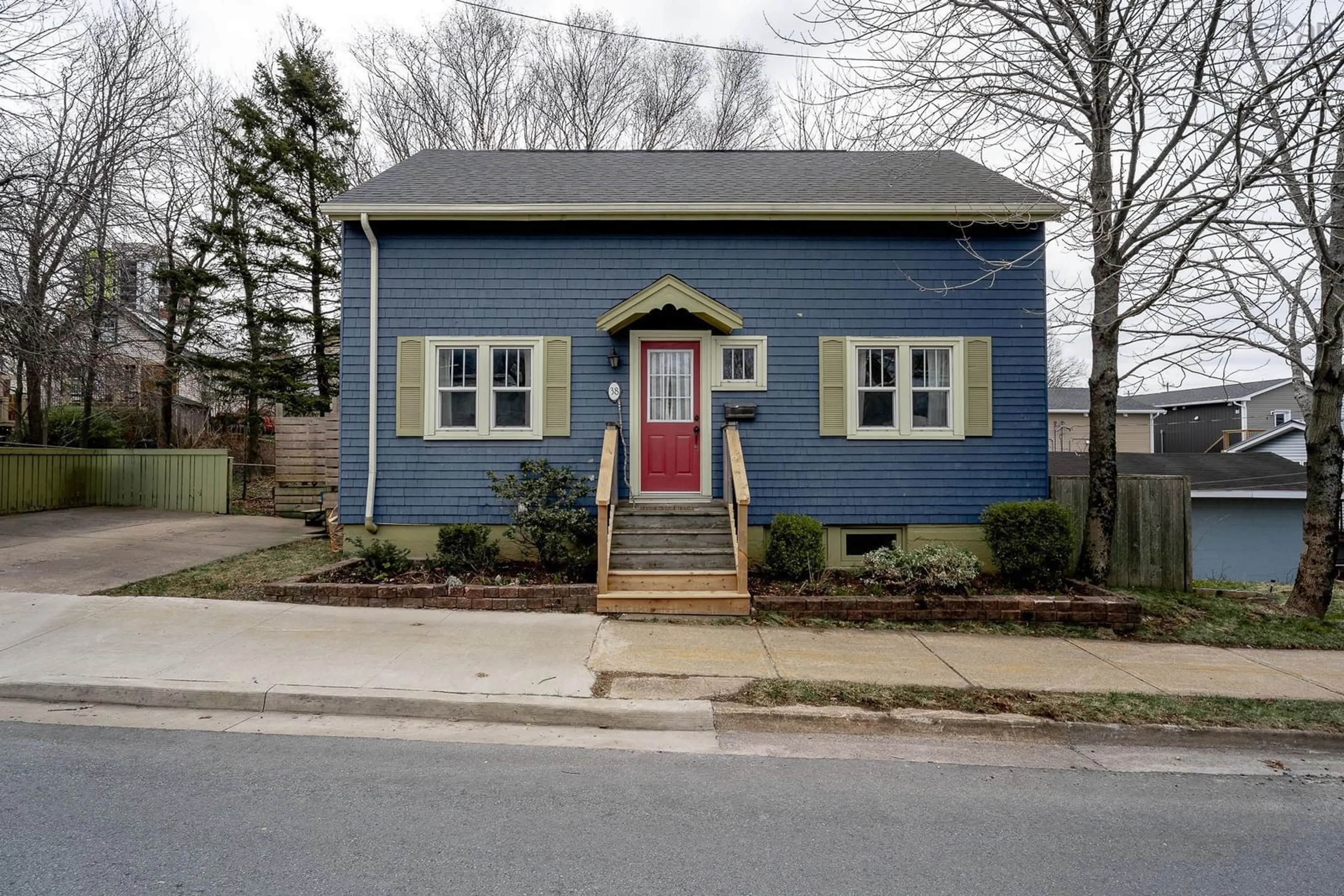Home with vinyl exterior material, street for 38 Jamieson St, Dartmouth Nova Scotia B3A 3C1