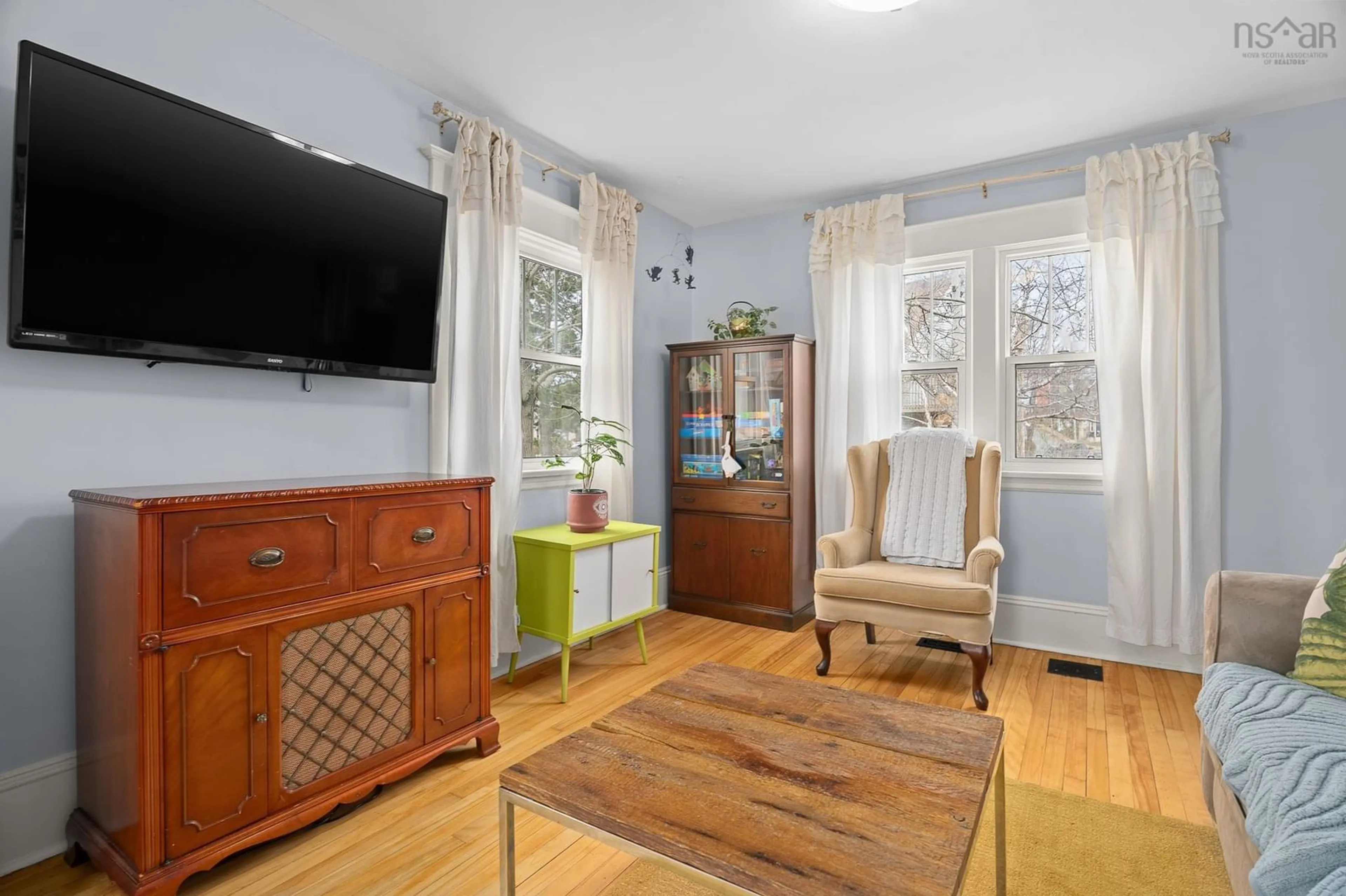 Living room with furniture, unknown for 38 Jamieson St, Dartmouth Nova Scotia B3A 3C1
