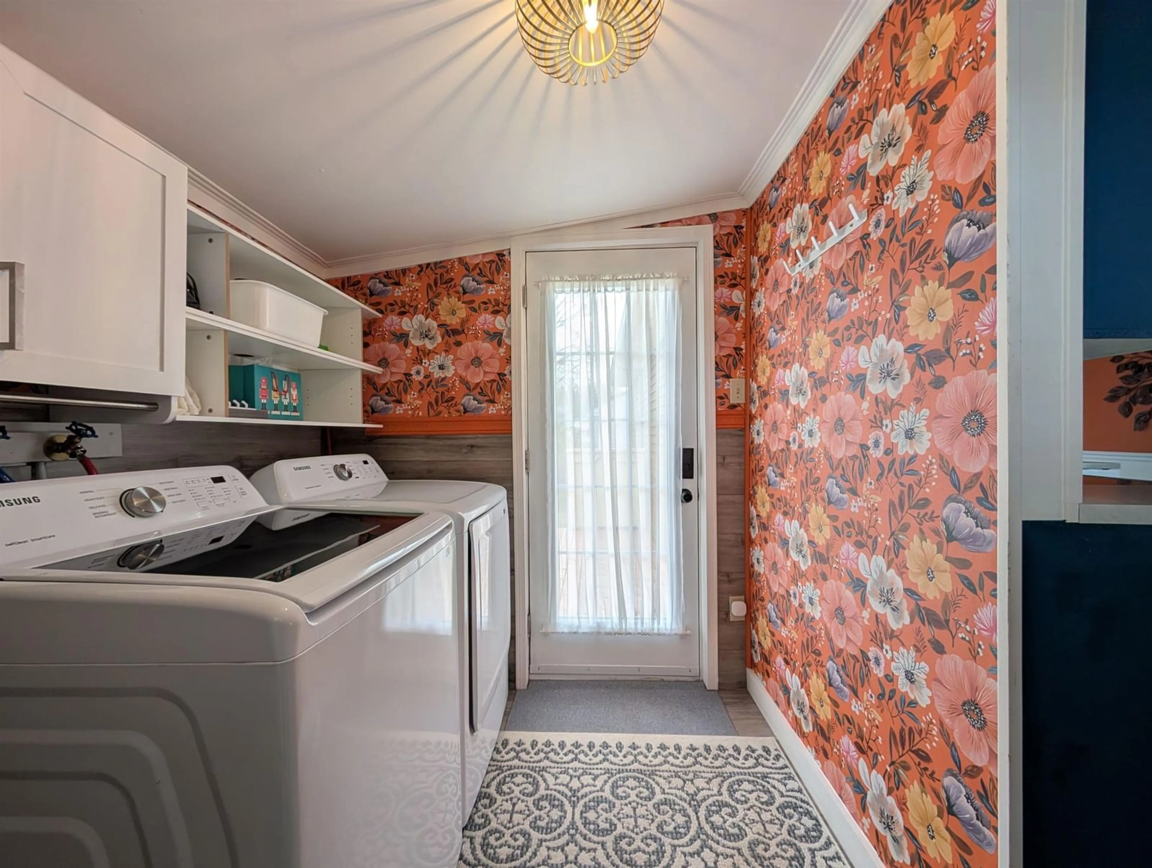 Laundry room for 22 Cocoa St, Dartmouth Nova Scotia B2W 4W5