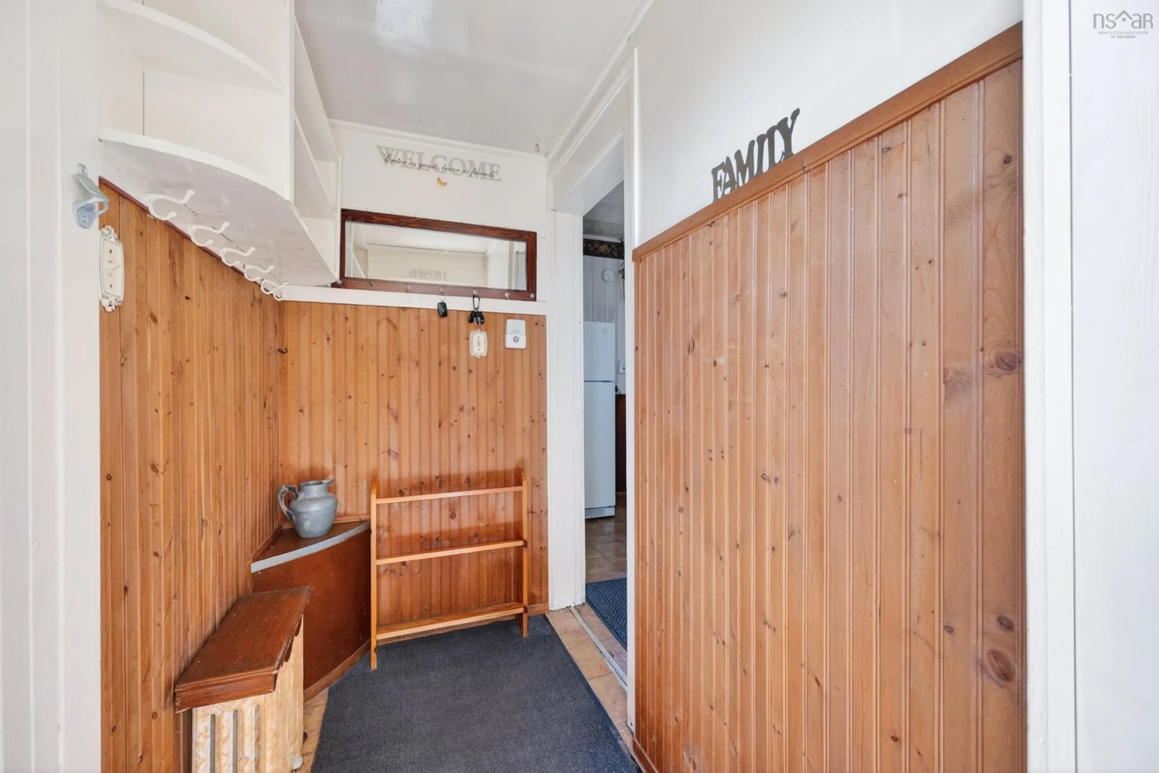 Indoor foyer for 3362 Emerald St, River Ryan Nova Scotia B1H 1H6