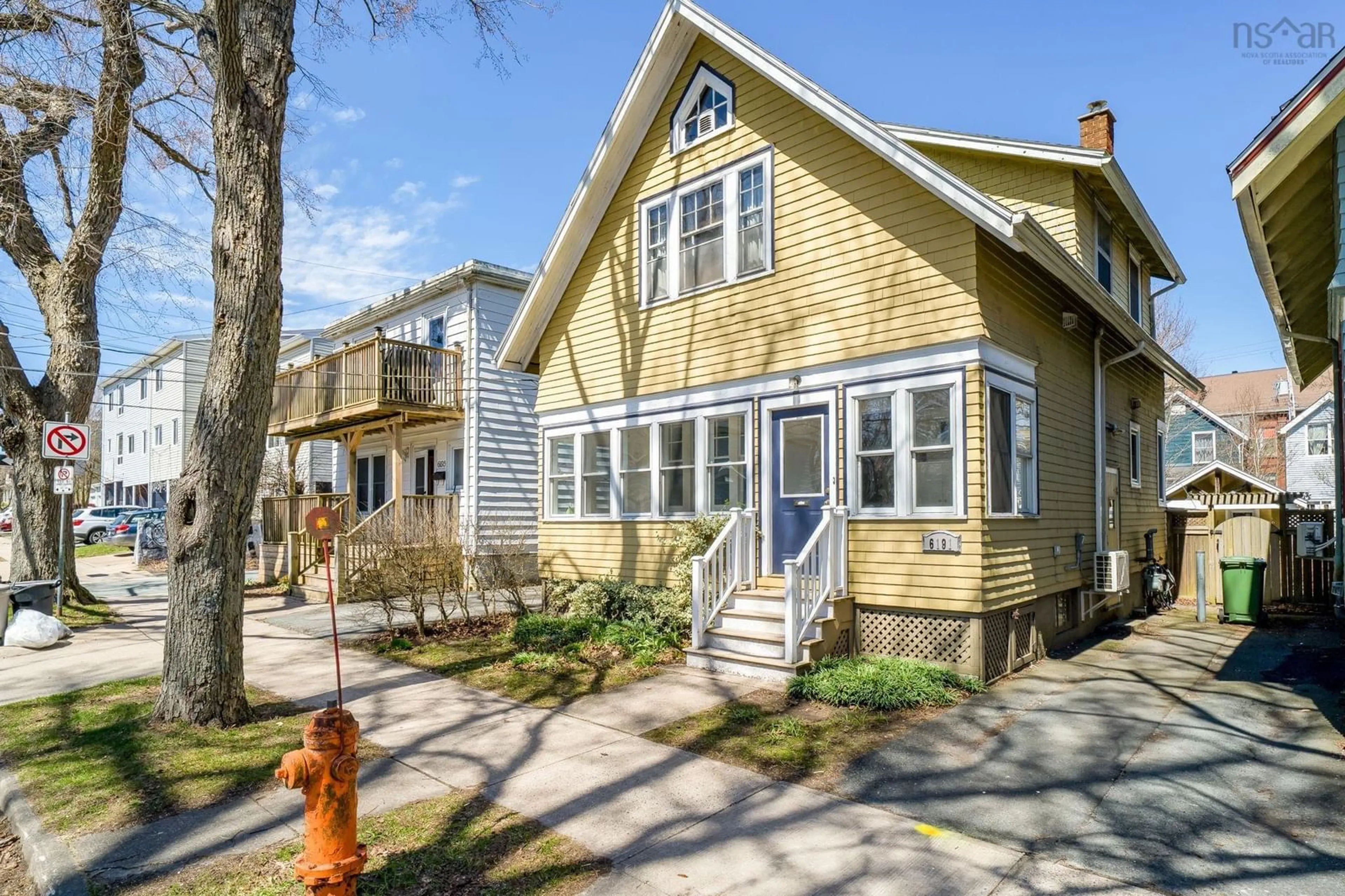 Home with vinyl exterior material, street for 6191 Duncan St, Halifax Nova Scotia B3L 1K1