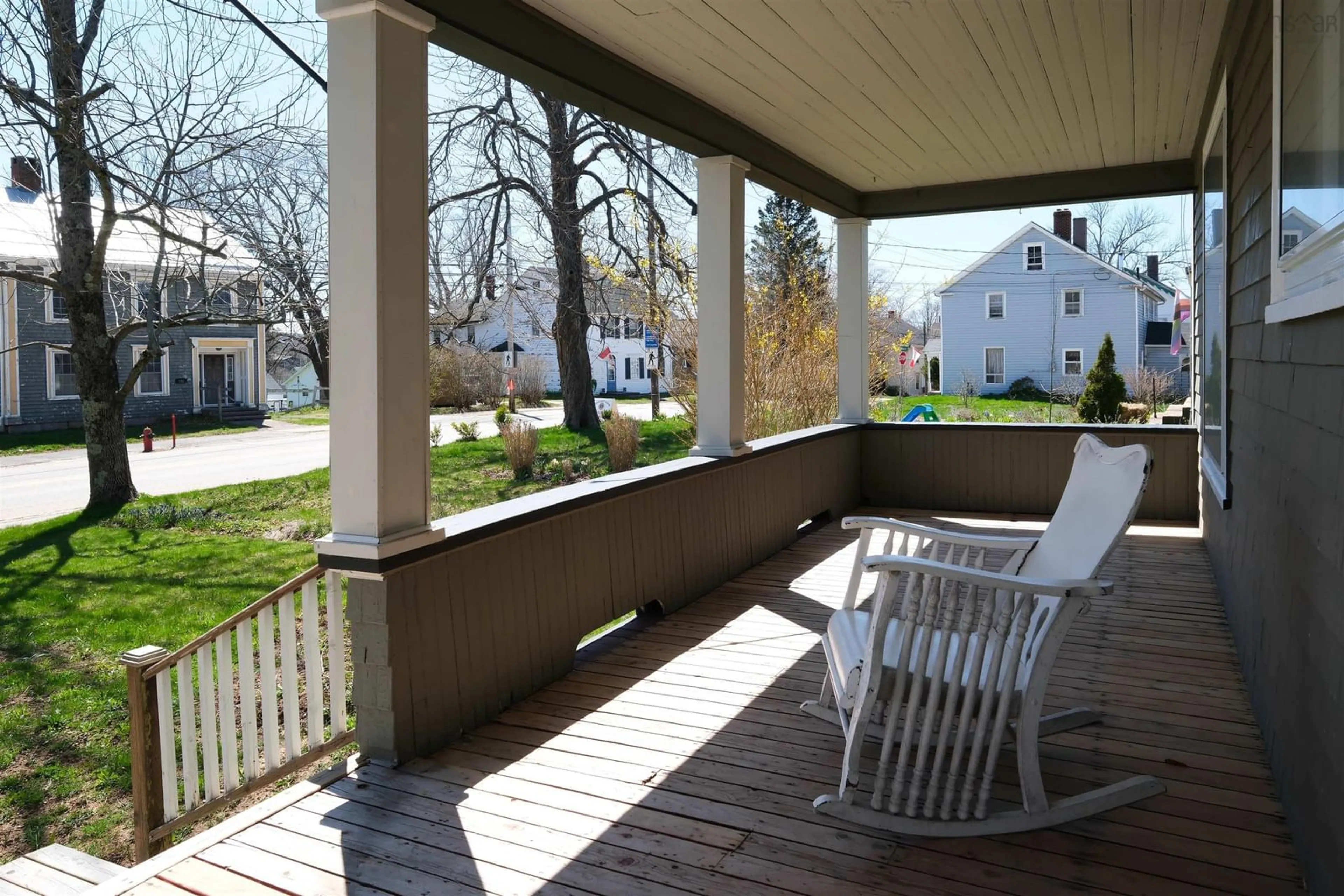 Patio, street for 355 Granville St, Bridgetown Nova Scotia B0S 1C0