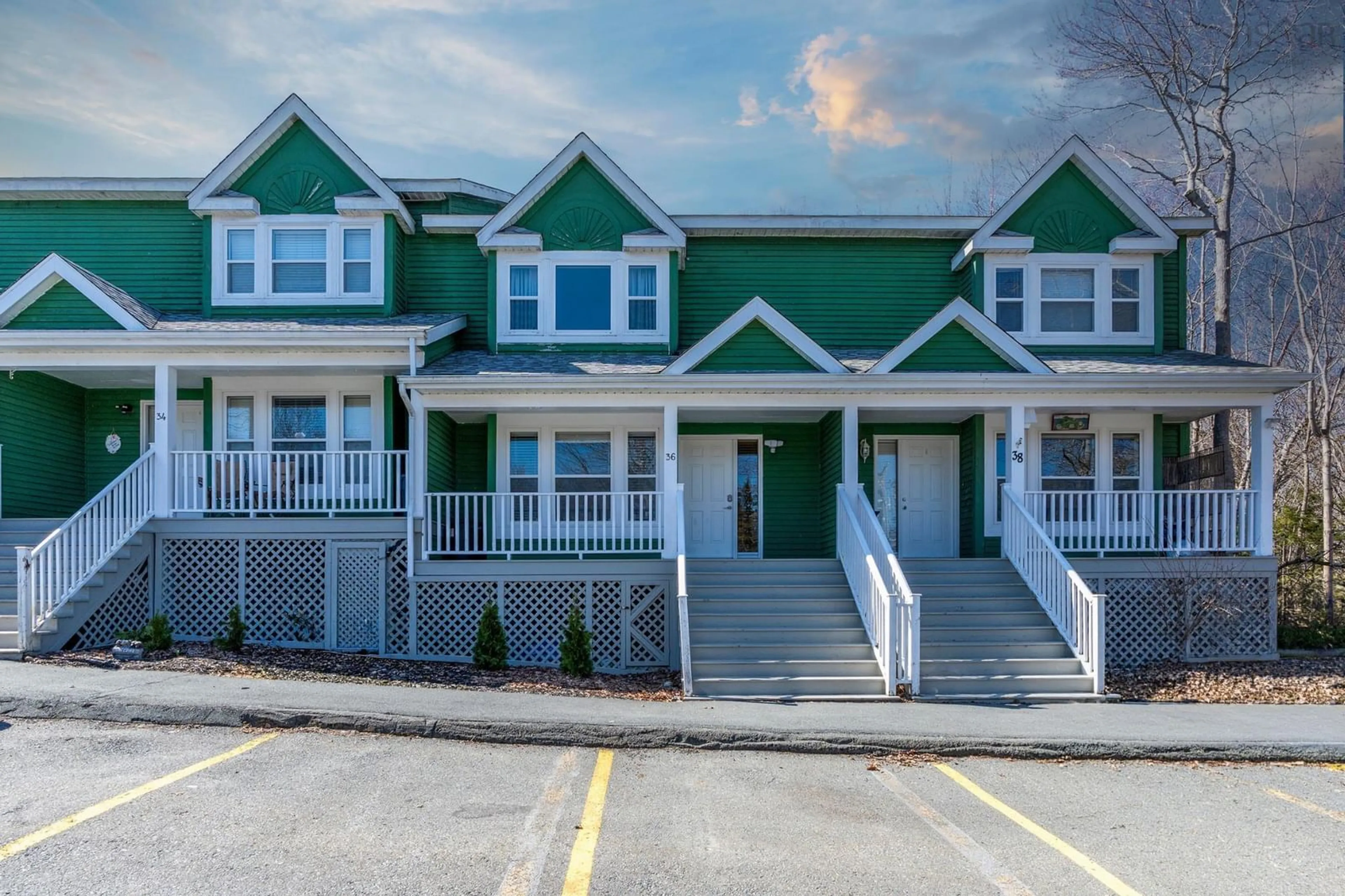 Home with vinyl exterior material, unknown for 36 Remington Crt, Halifax Nova Scotia B3M 4G9