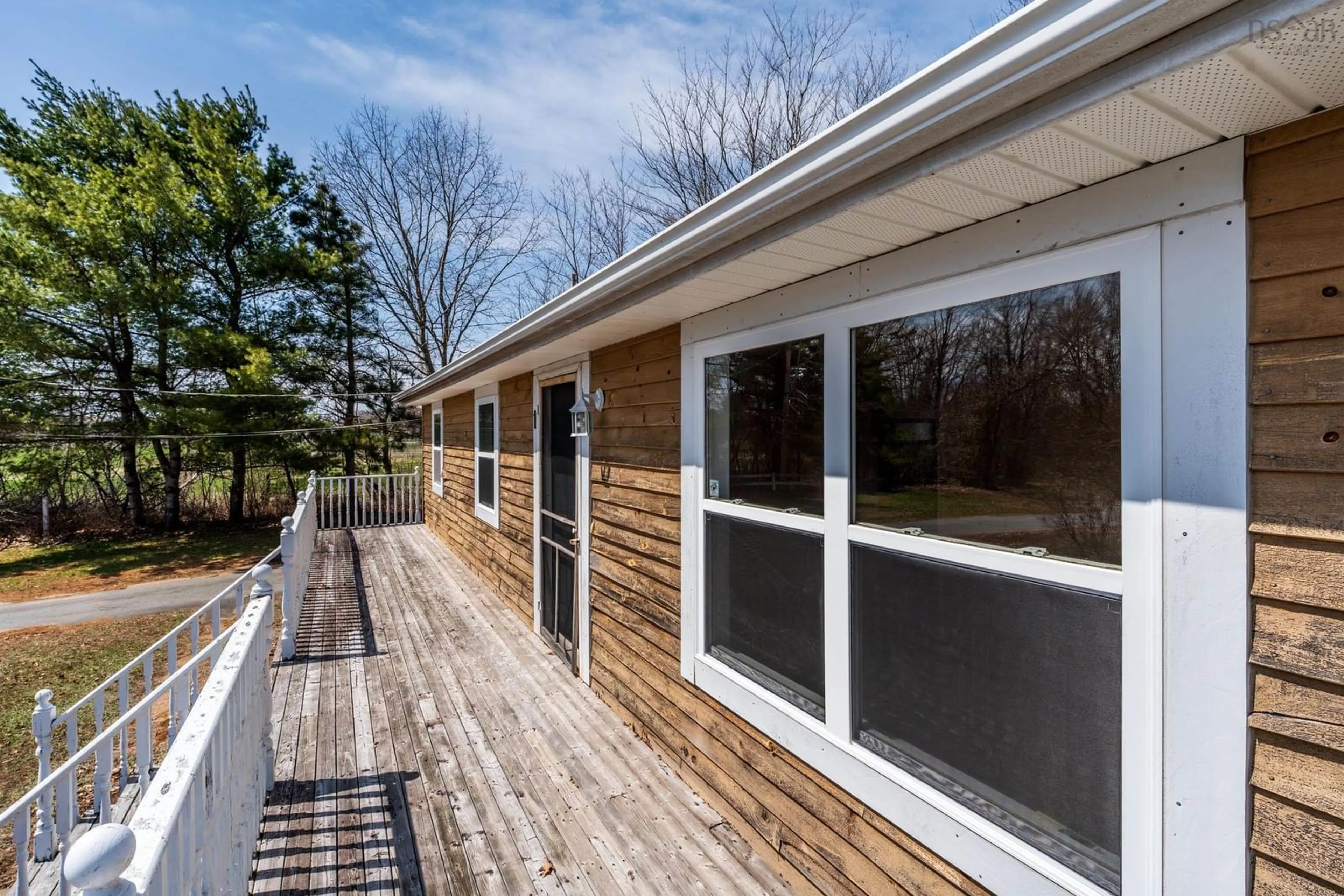 Home with vinyl exterior material, unknown for 1 Pinecrest Dr, Middleton Nova Scotia B0S 1P0