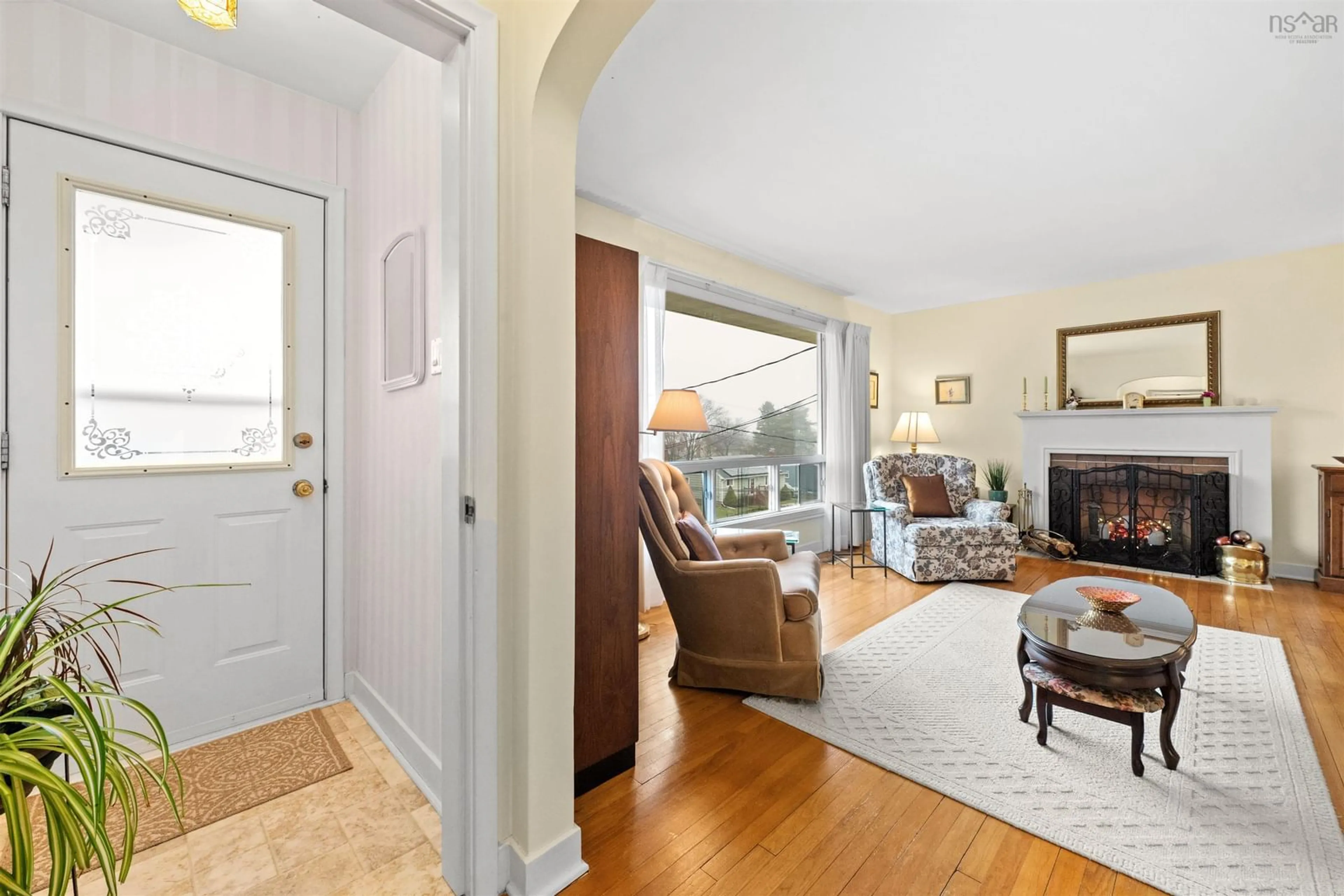 Unknown for 32 Canary Cres, Halifax Nova Scotia B3M 1R1