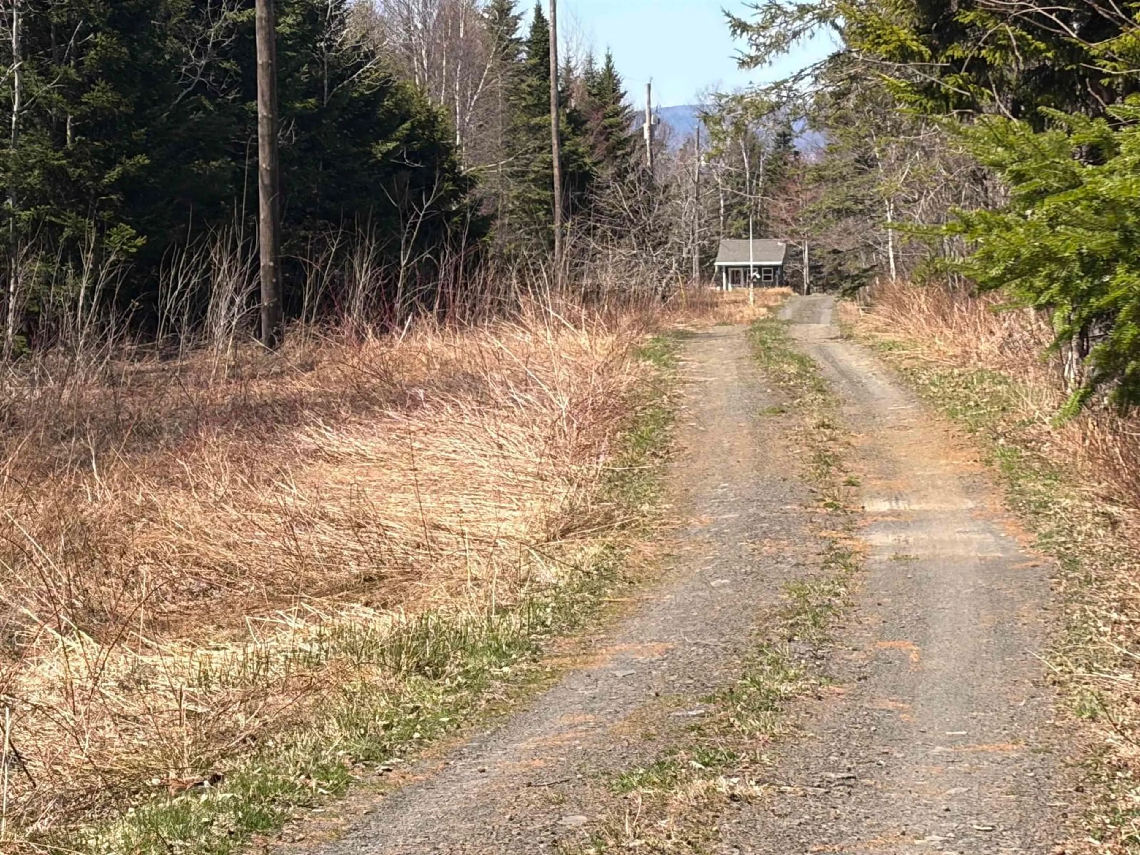 Shed for 1925 Highway 215, Tennecape Nova Scotia B0N 2R0