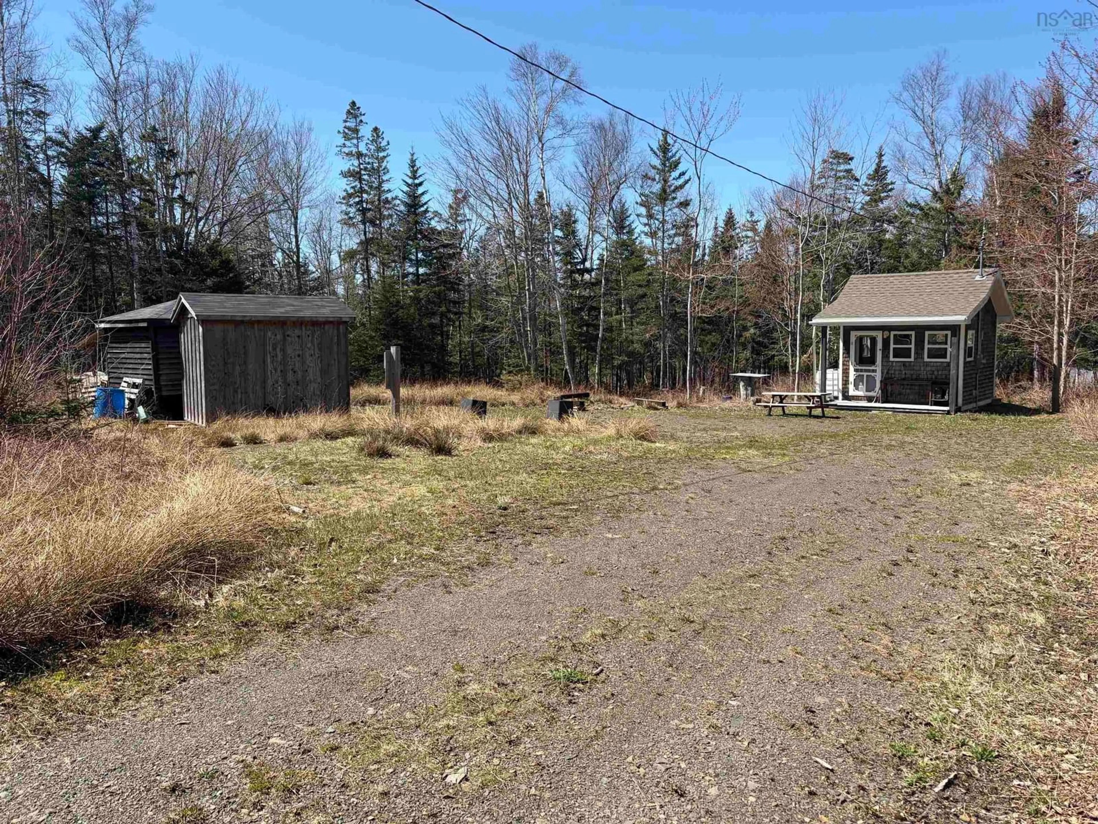 Shed for 1925 Highway 215, Tennecape Nova Scotia B0N 2R0