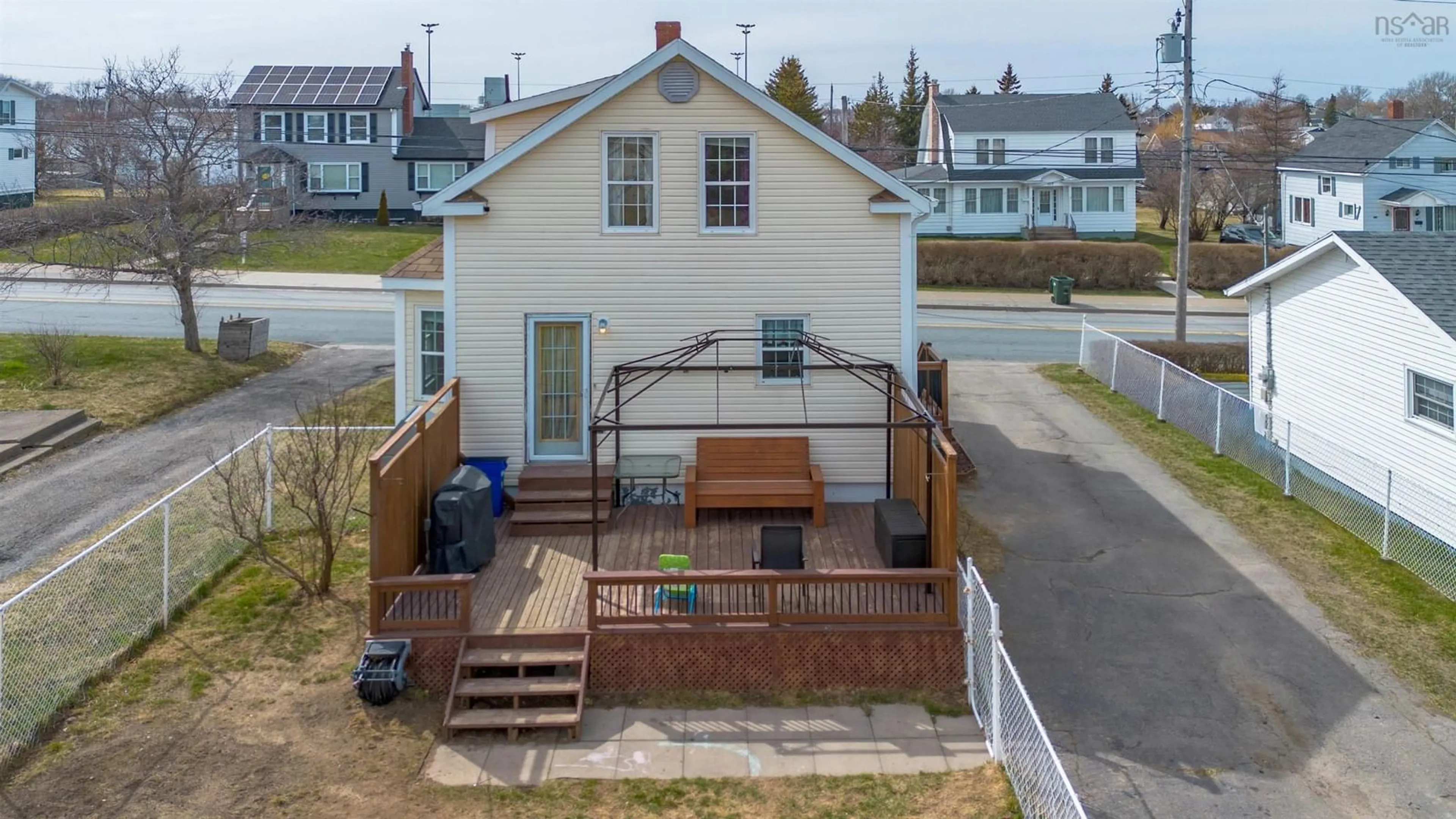 A pic from outside/outdoor area/front of a property/back of a property/a pic from drone, building for 624 King St, New Waterford Nova Scotia B1H 3Z3