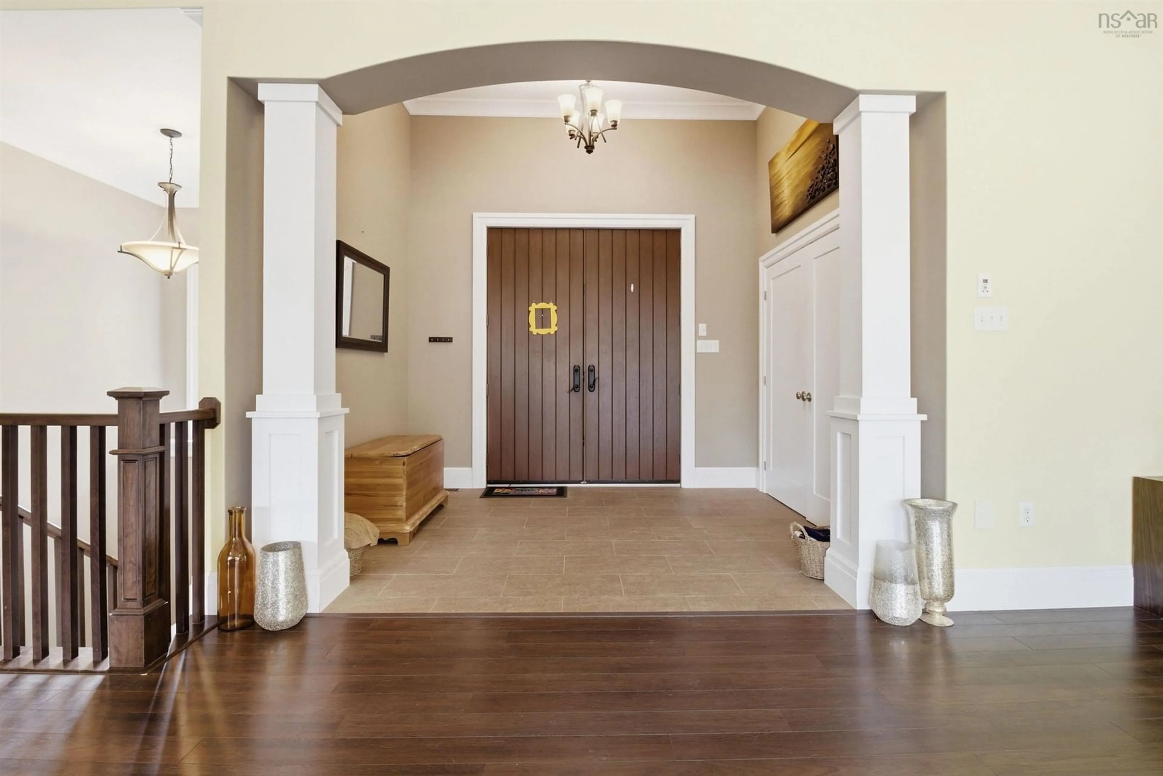 Indoor foyer for 695 Sandwick Dr, Hammonds Plains Nova Scotia B4B 0H3
