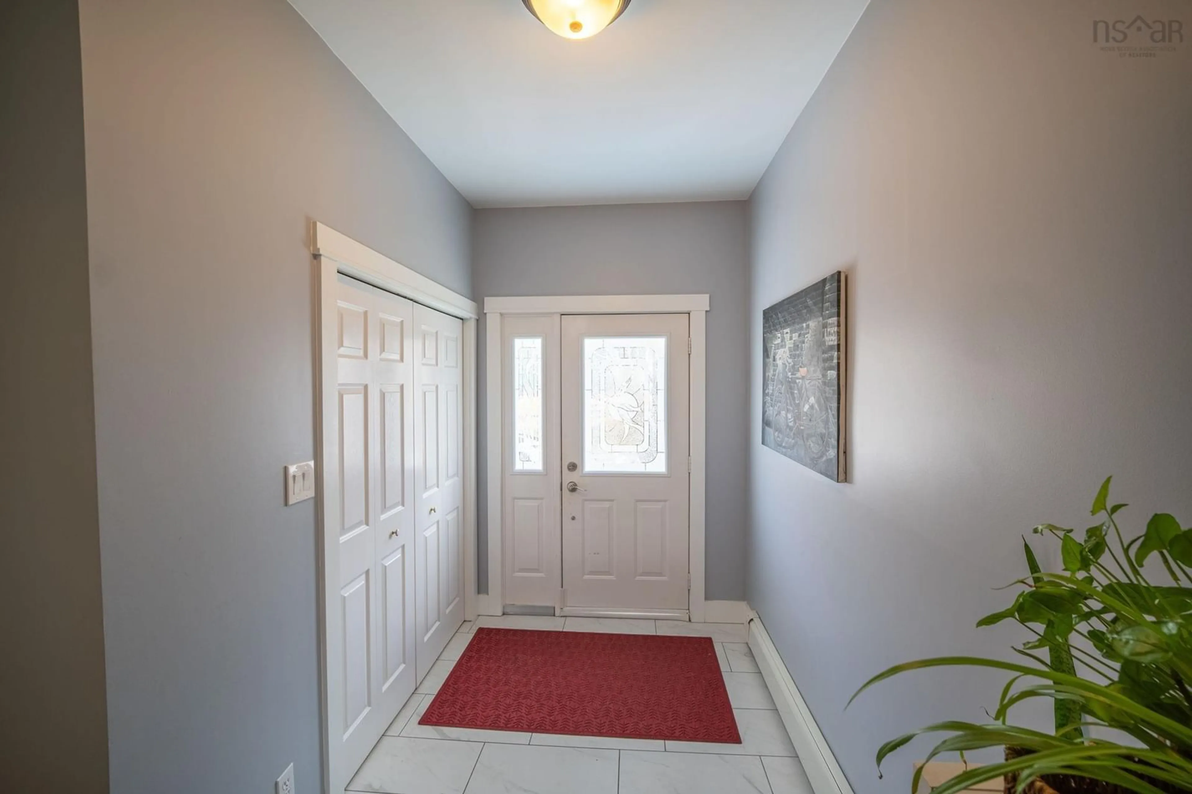 Indoor entryway for 21 Remington Crt, Halifax Nova Scotia B3M 3Y6