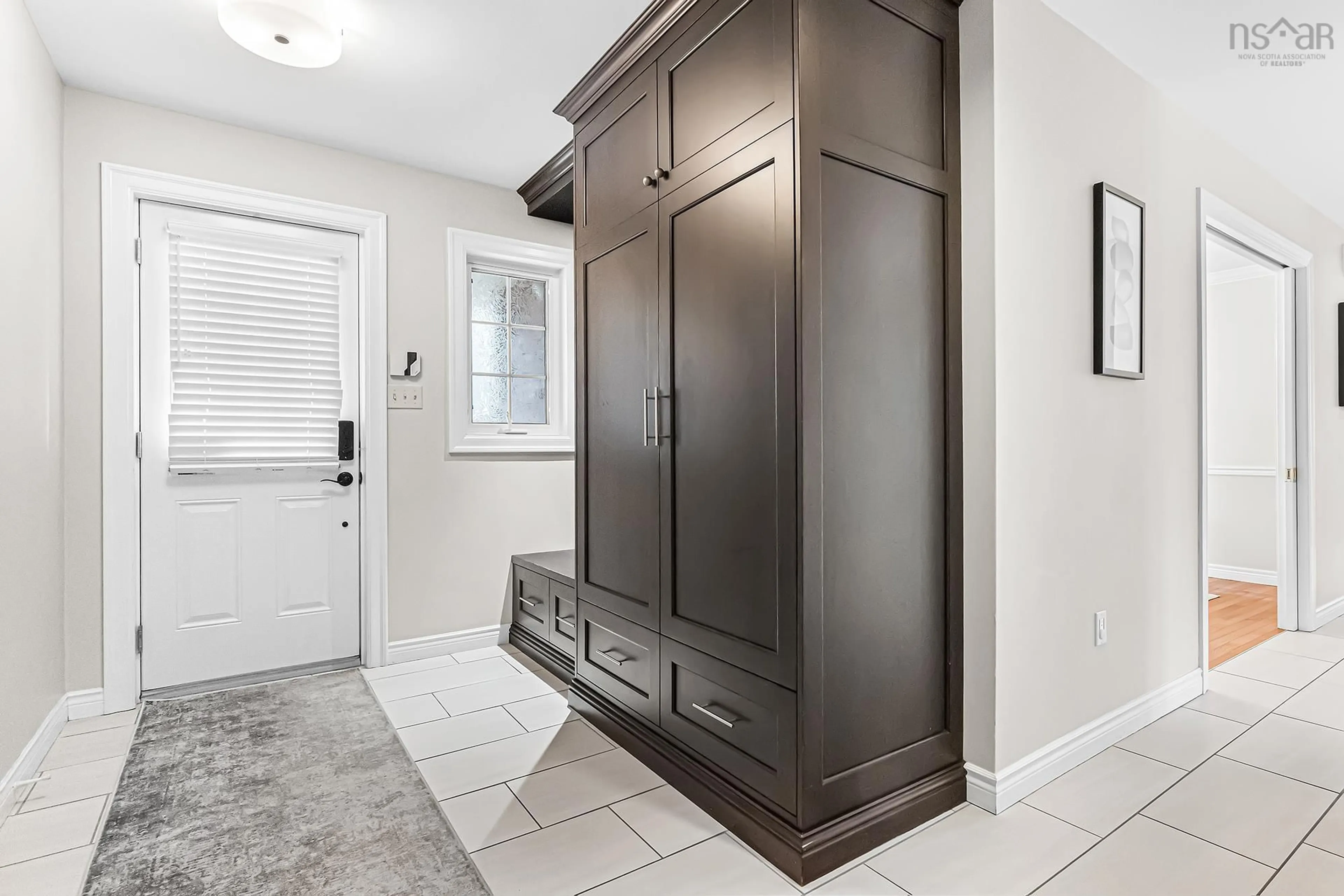 Indoor entryway for 16 Armoyan Crt, Bedford Nova Scotia B4A 3L5