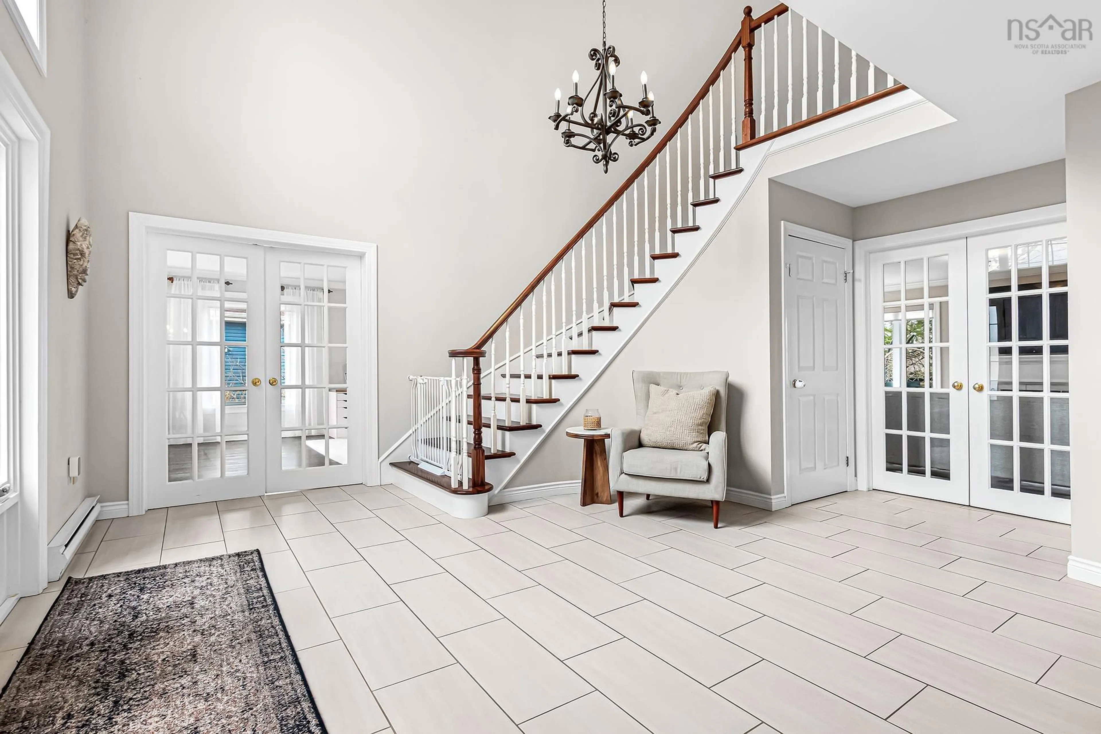 Indoor entryway for 16 Armoyan Crt, Bedford Nova Scotia B4A 3L5