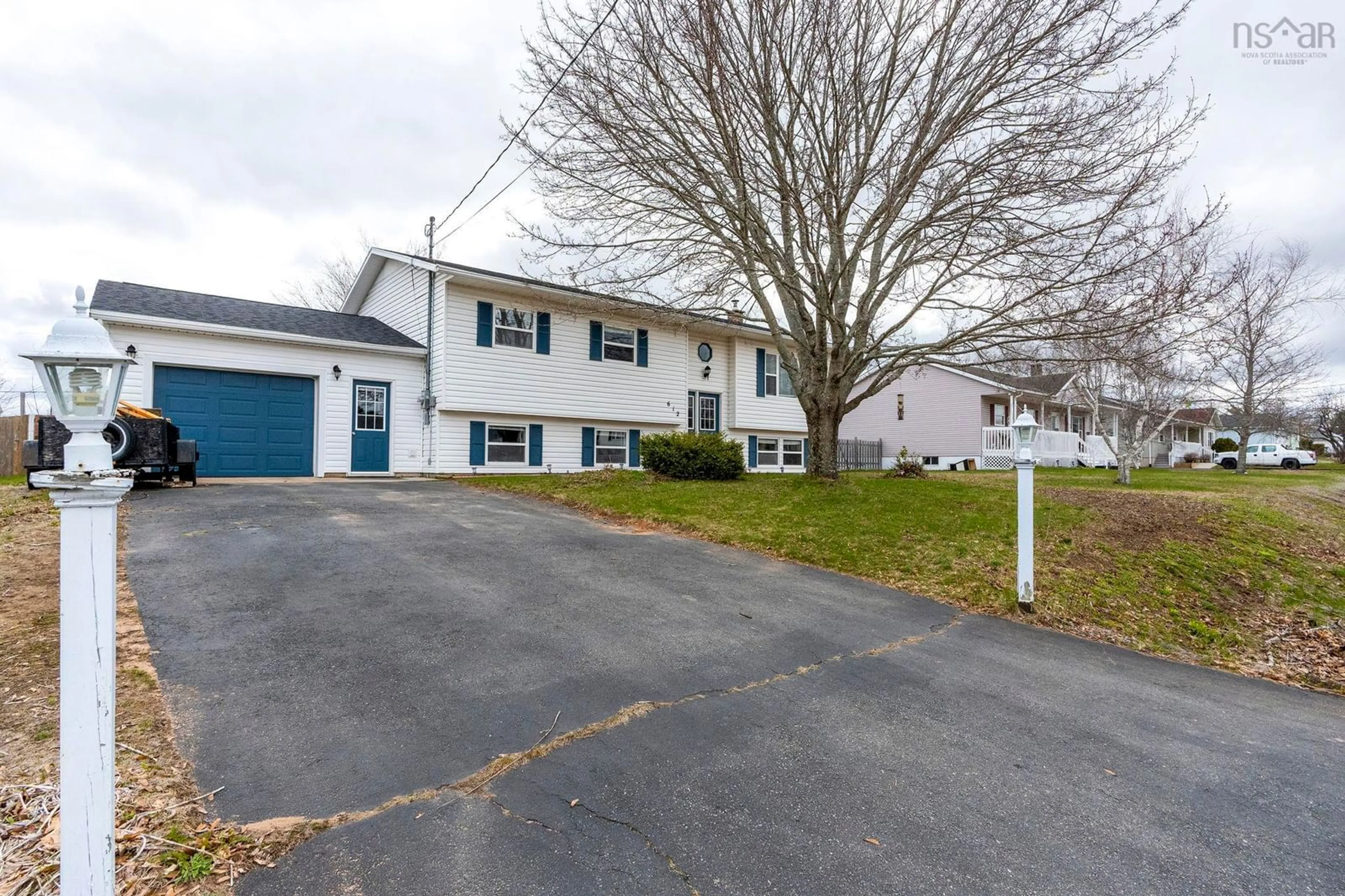 Unknown for 612 Crystal Dr, Greenwood Nova Scotia B0P 1R0